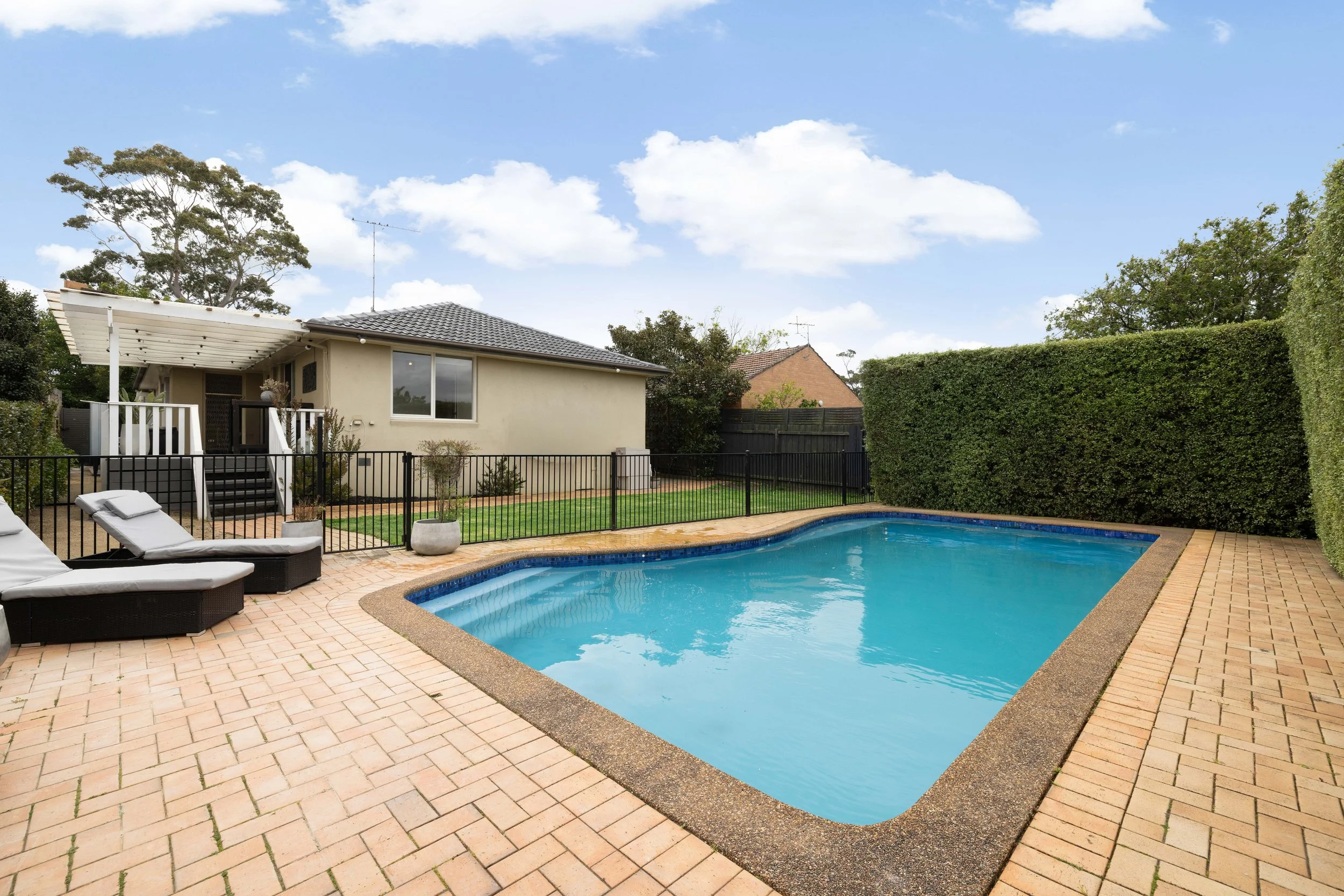 12.11.2025 - 6 KARINA STREET MORNINGTON-10.jpg