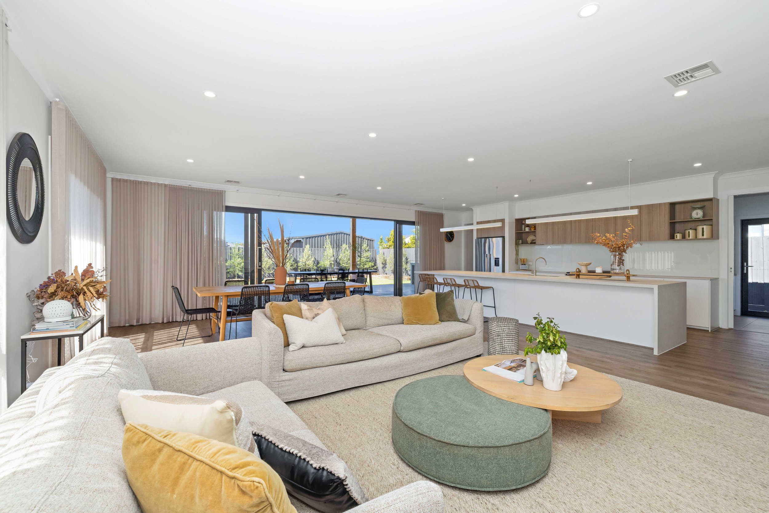 28.10.2025 - 10 ALAN GEORGE TERRACE SOMERVILLE-22.jpg