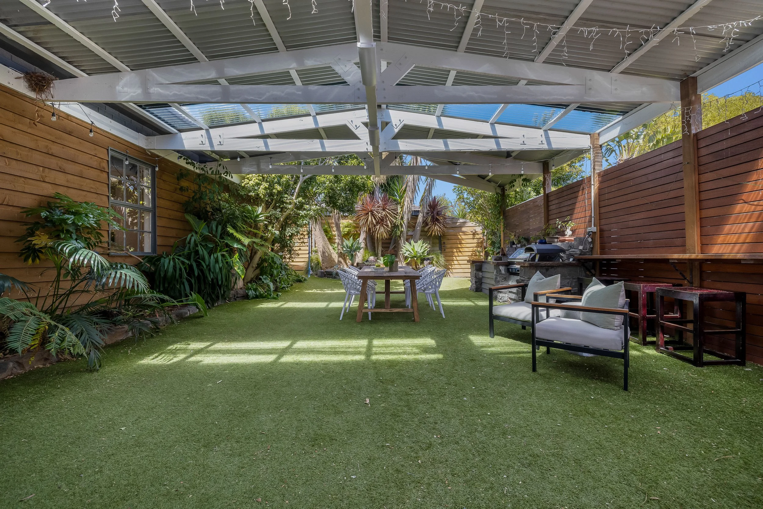 30.10.2025 - 6 CAWARRA STREET MORNINGTON-17.jpg