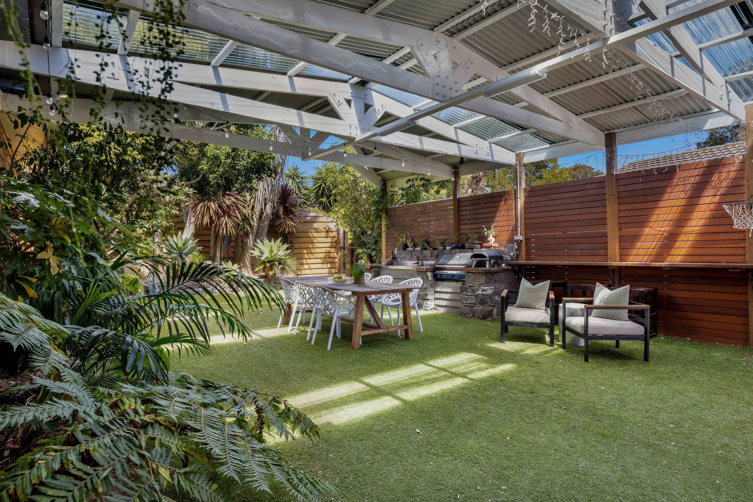 30.10.2025 - 6 CAWARRA STREET MORNINGTON-4.jpg