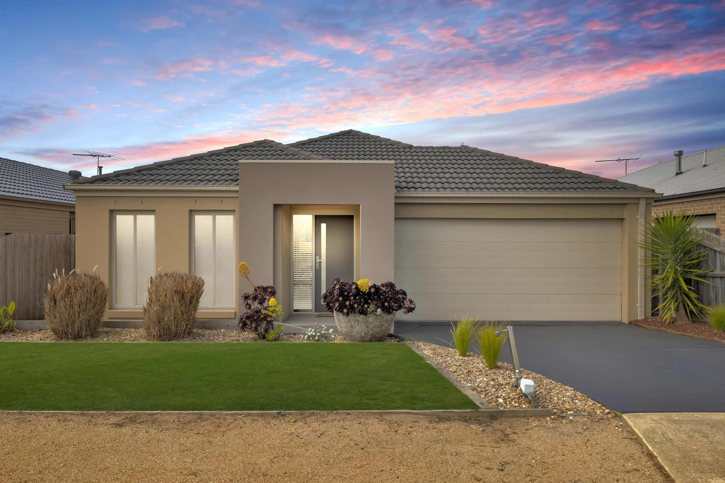 48 Elspeth Circuit Mount Martha