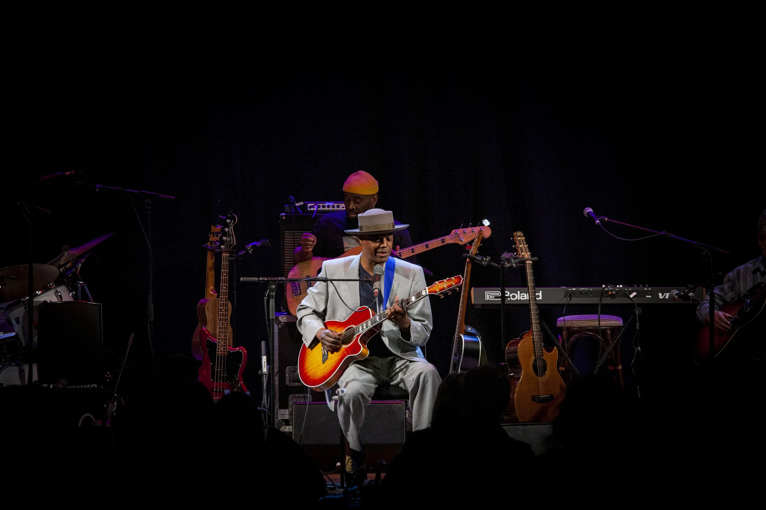 EricBibb-Ridin'-Edinburgh-49.jpg