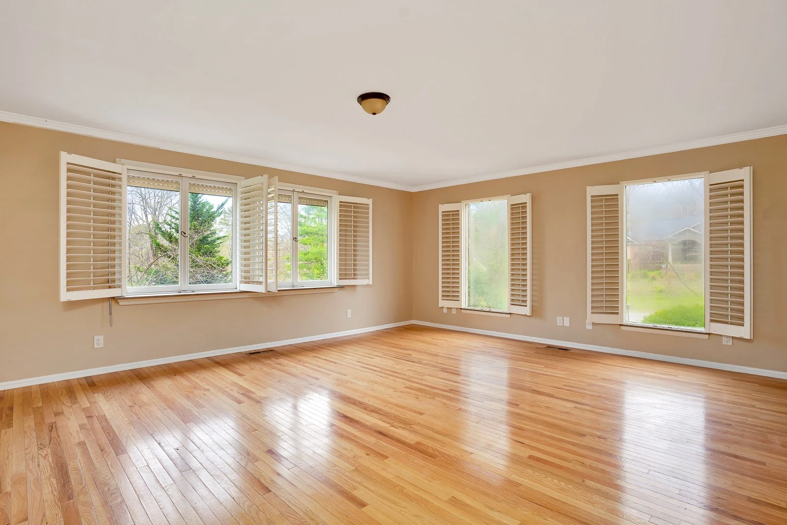 41 Carriage Hill - MLS Photos-10.jpg