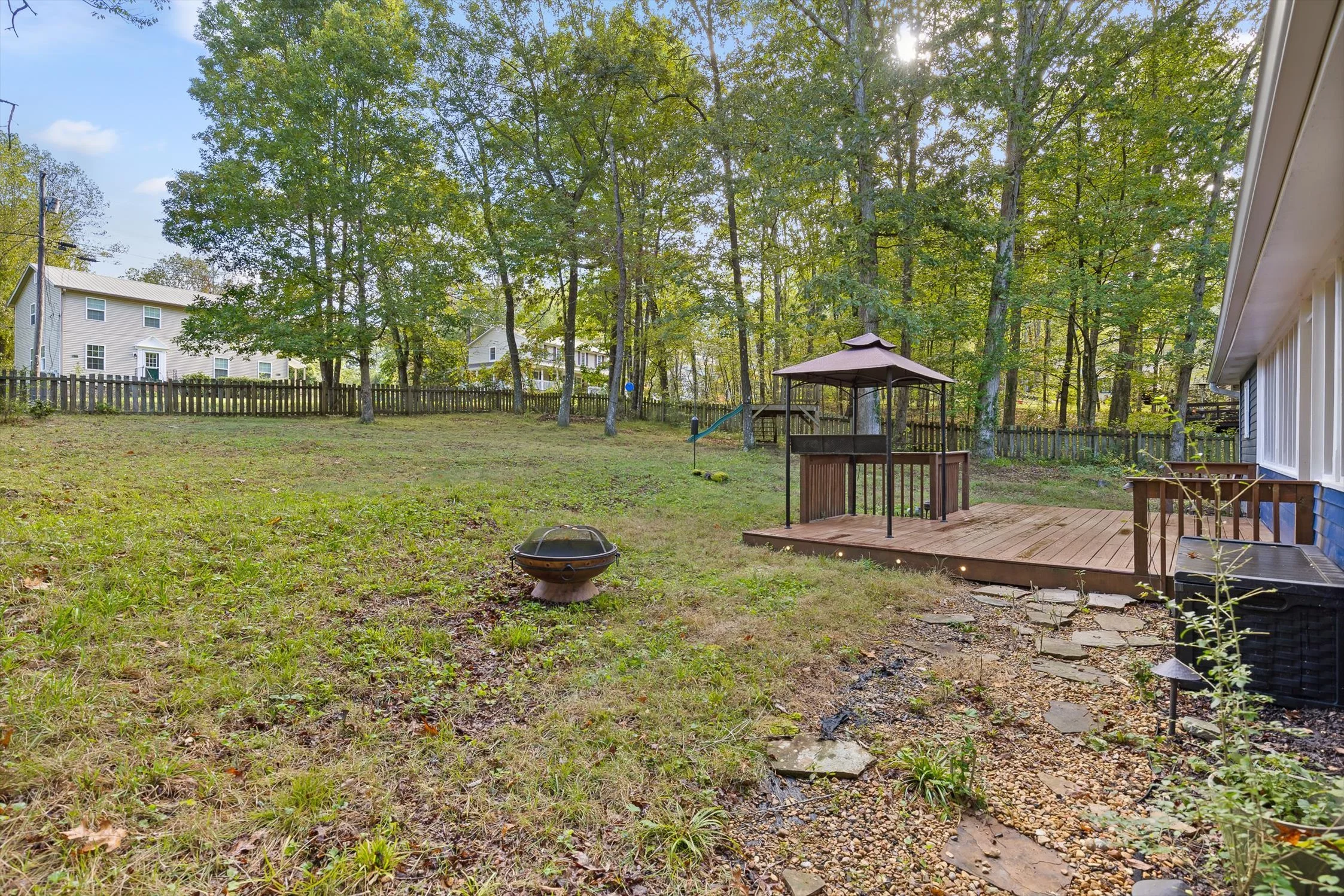 03-Autumn Way-34.jpg