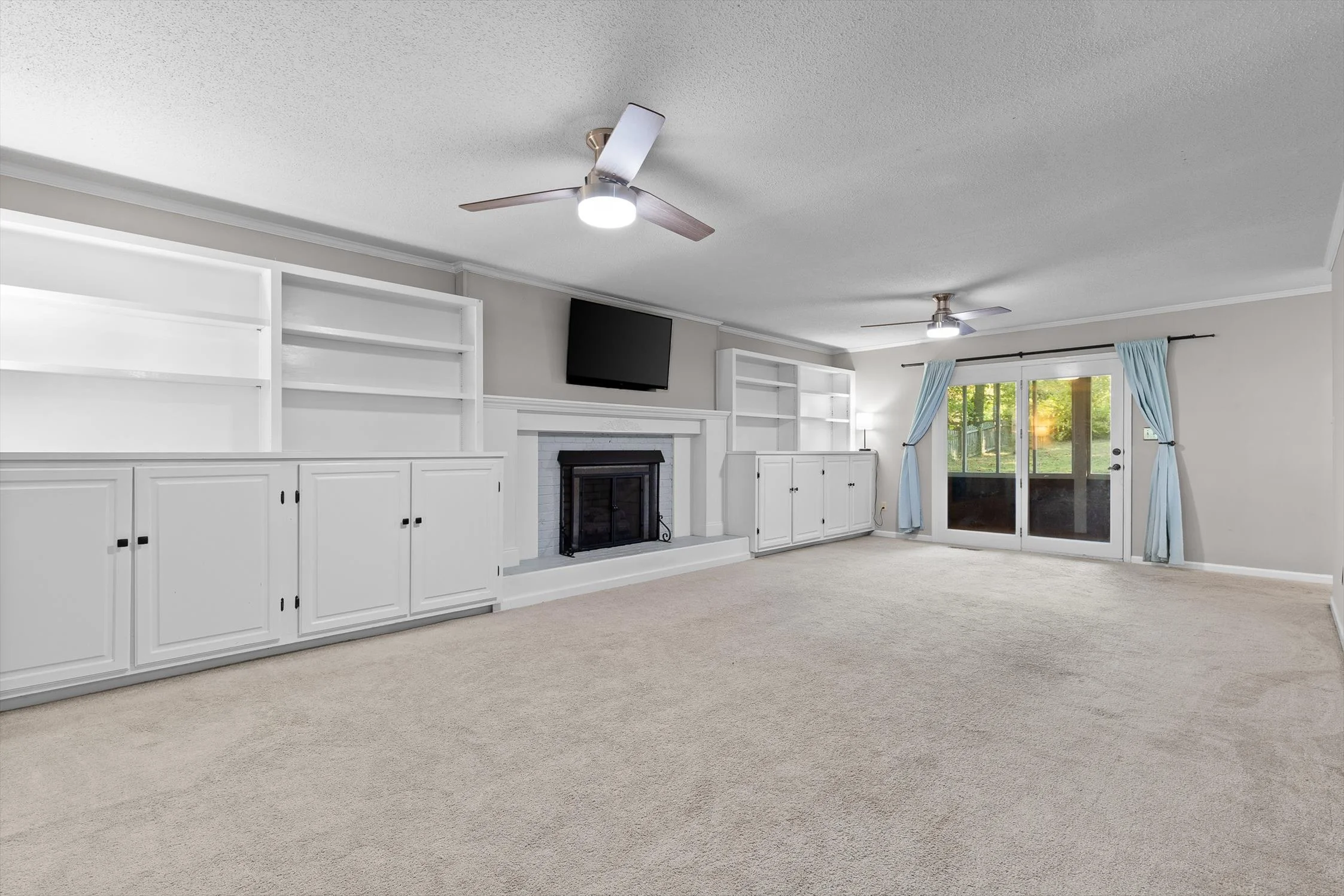 24-Autumn Way-15.jpg