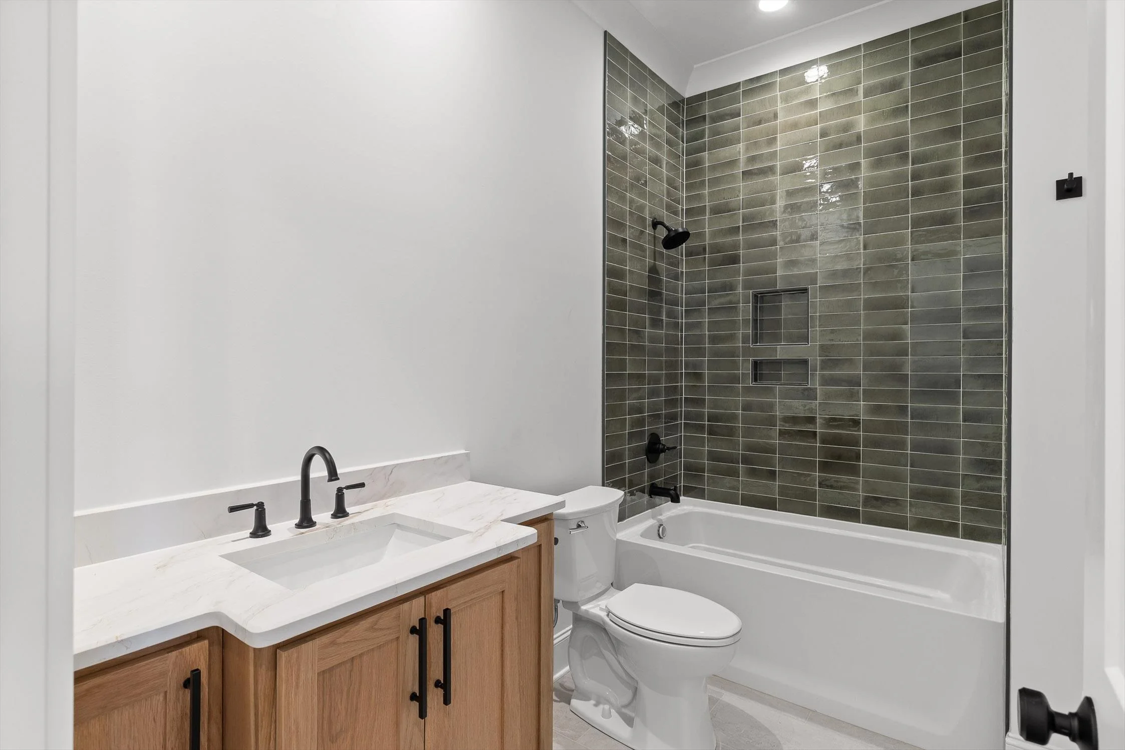 18-Mountain Laurel-18.jpg