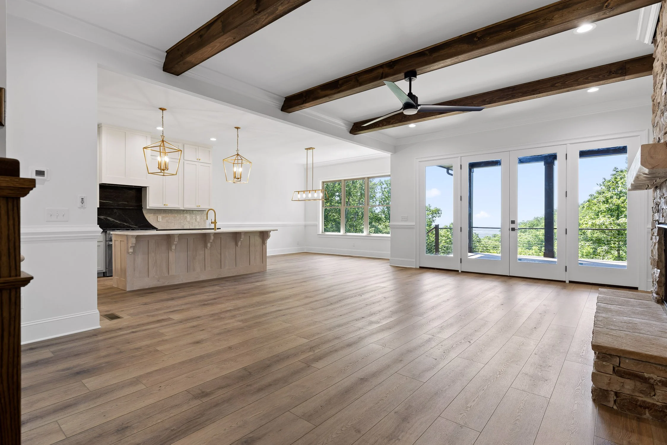 7966 Mountain Laurel-1.jpg