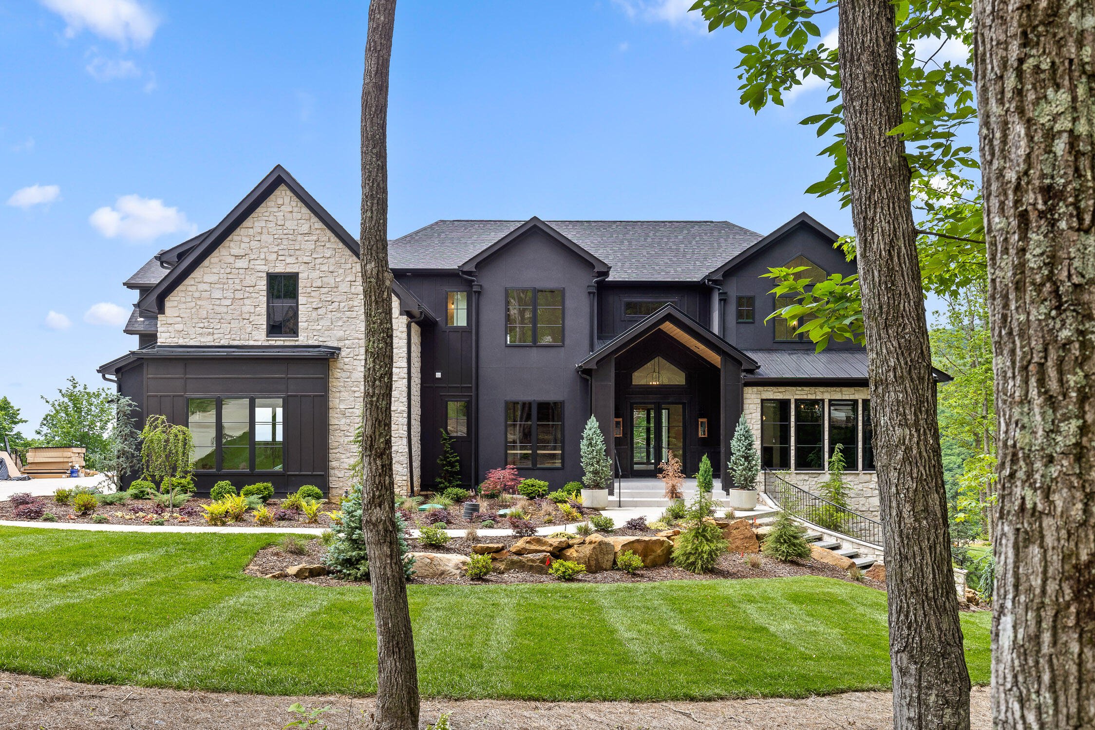 8130 Mountain Laurel Trail, Signal Mountain