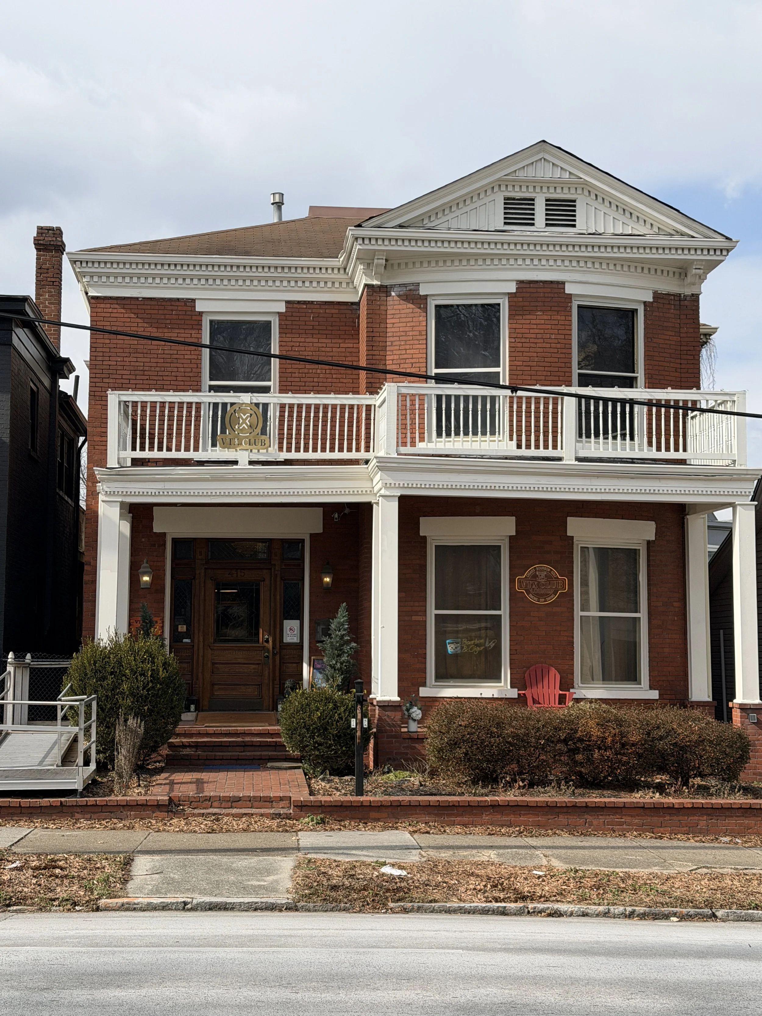 New Cigar Bar in Chattanoga