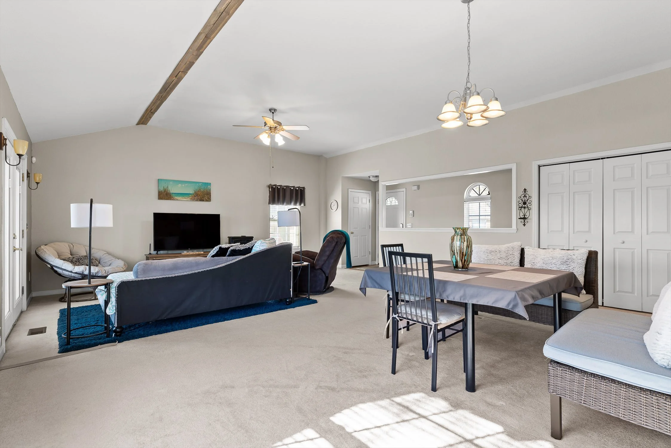 18-Hickory Trace-18.jpg