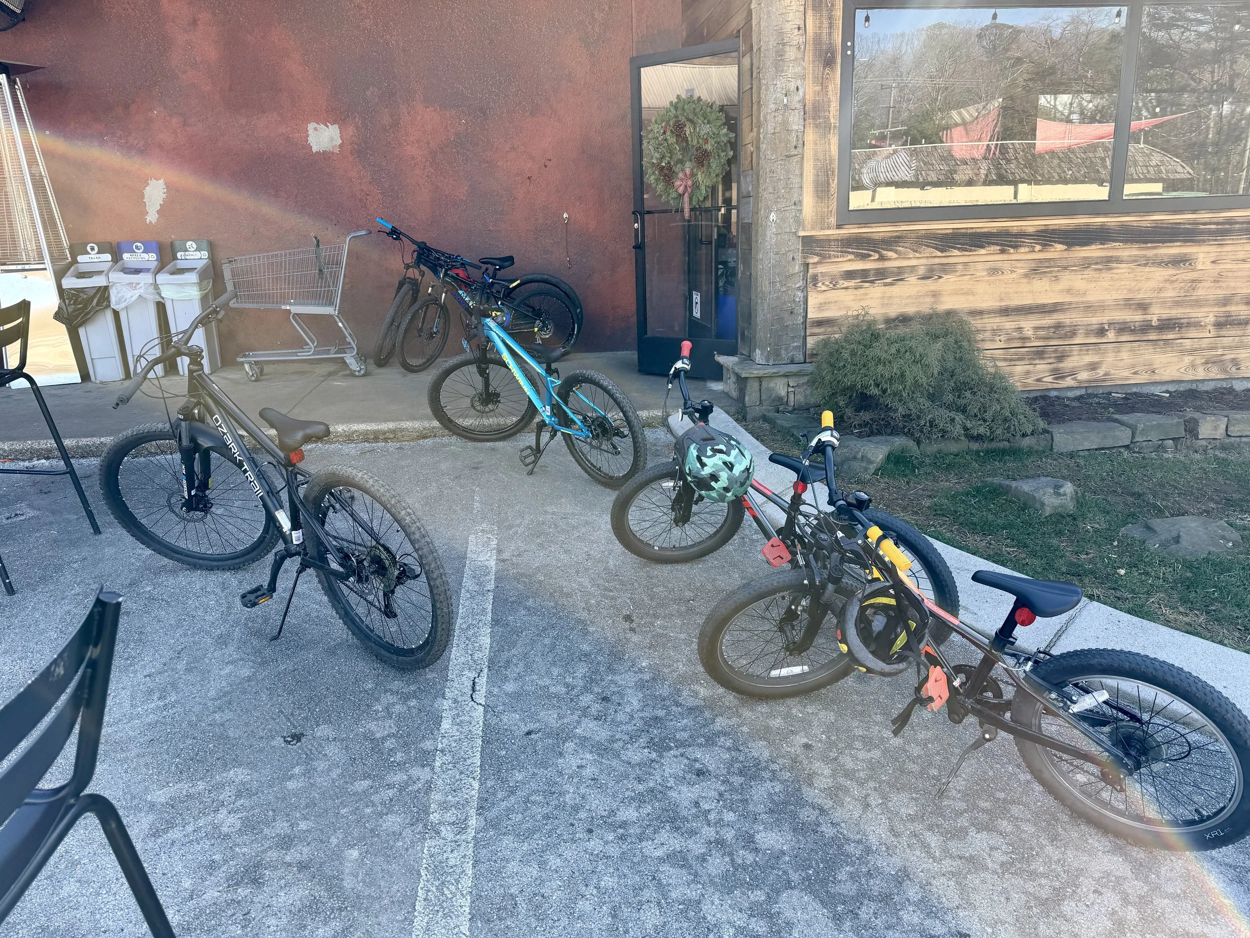 Lunch time on Signal! Follow the bikes. Find the kids.