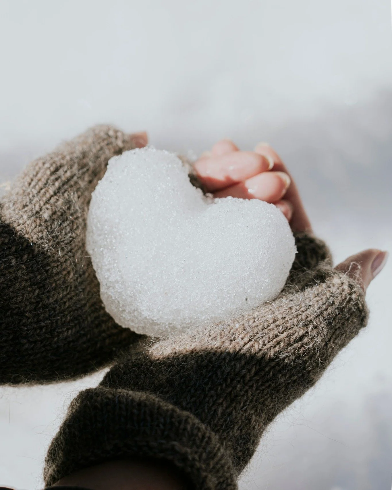 Love is in the details. 

For info about our hotel, contact us on 00961 70 413 777
.
.
#lecedrushotel #hotelsinlebanon #getaway #weekendgetaway