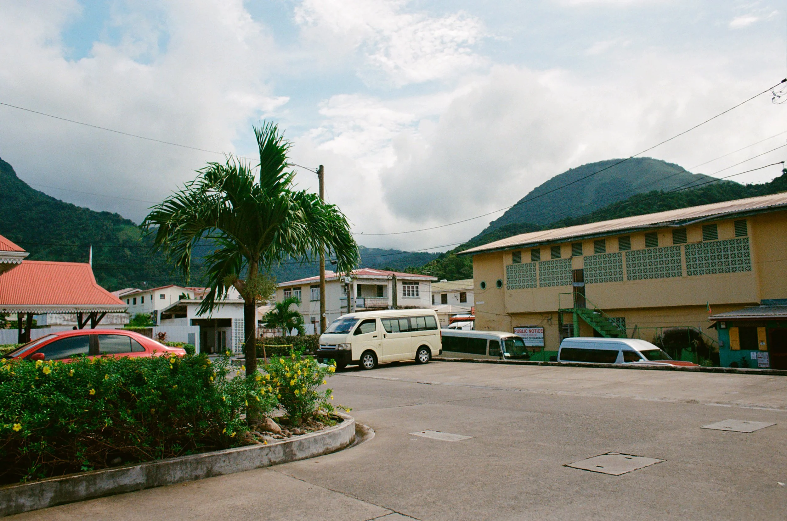 76134_FMI_013_07.jpg