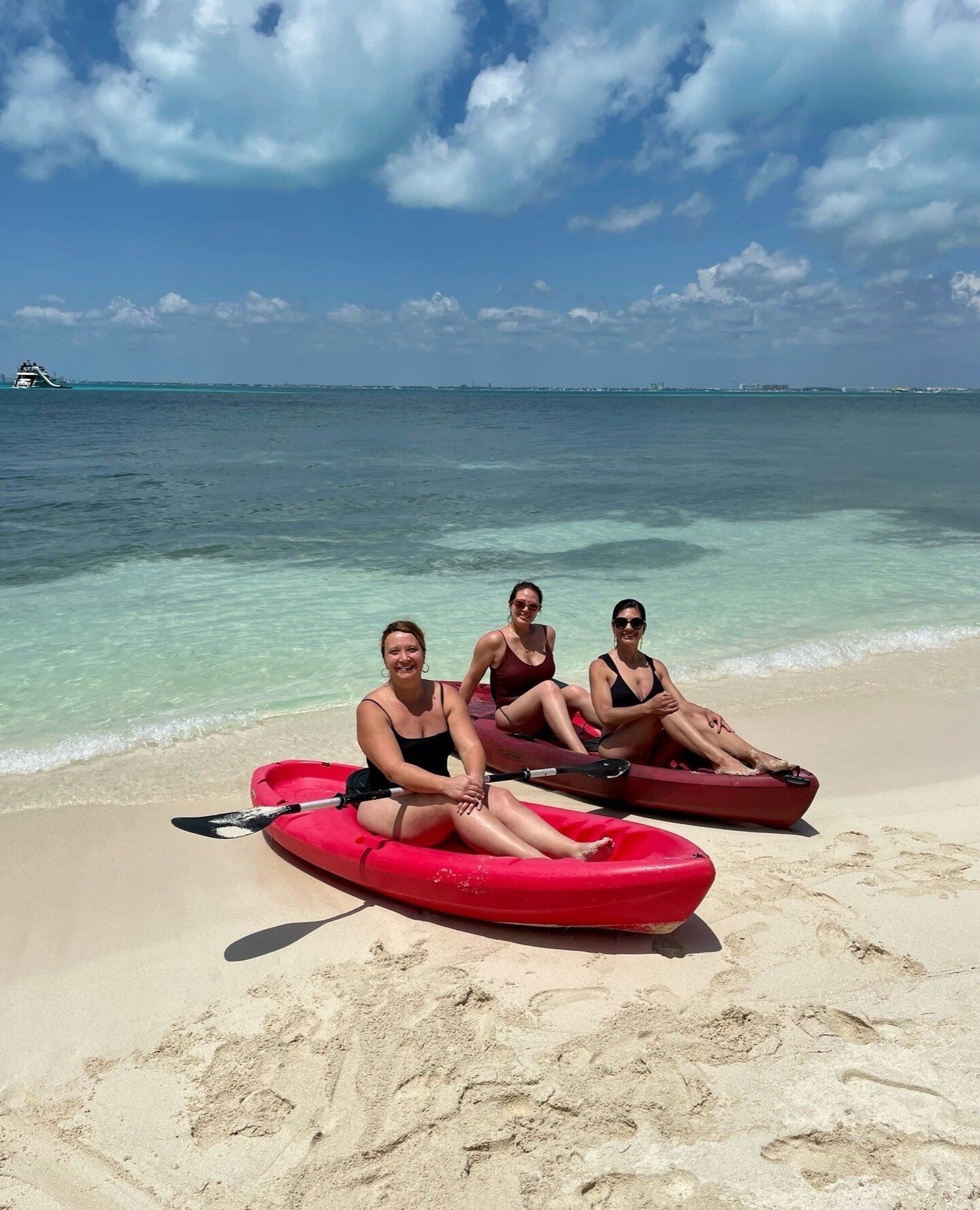 Throw back Thursday ⁠
Shades of blue we miss⁠
⁠
#caribbeansea⁠
#retreats⁠
#islandlife⁠
#Kayaking ⁠
#yoga, ⁠
#wellness⁠
#womenadventures⁠
#tbt