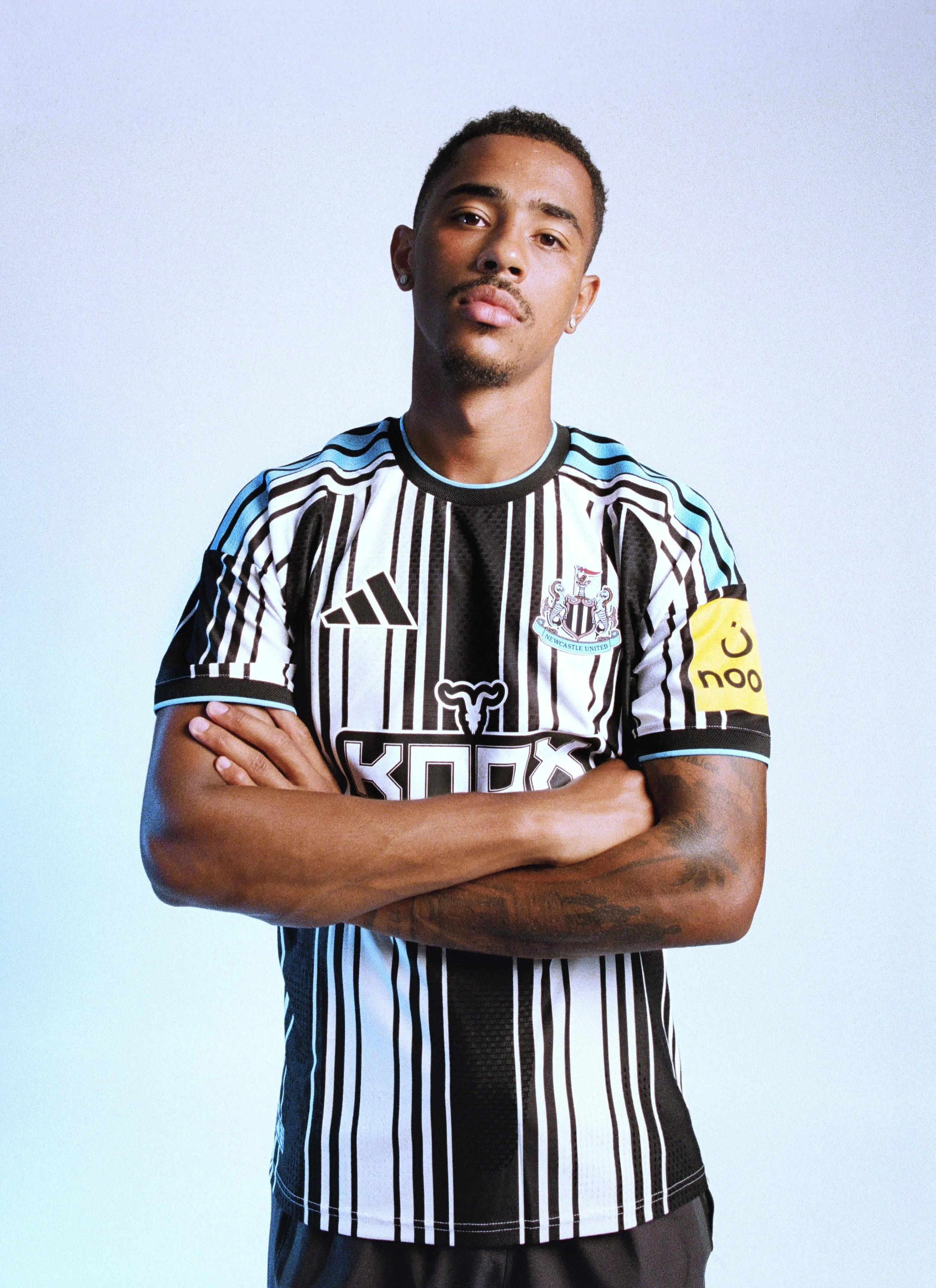 FO_NUFC_HOME_26_27_08.jpg