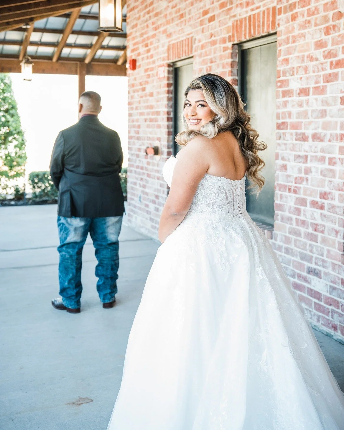 💍 Recently Engaged? Start Here

One of the first steps in wedding planning is finding the right venue &mdash; the place where everything comes together.

From your ceremony to your reception, your venue sets the tone for the entire day. At Hochzeit 