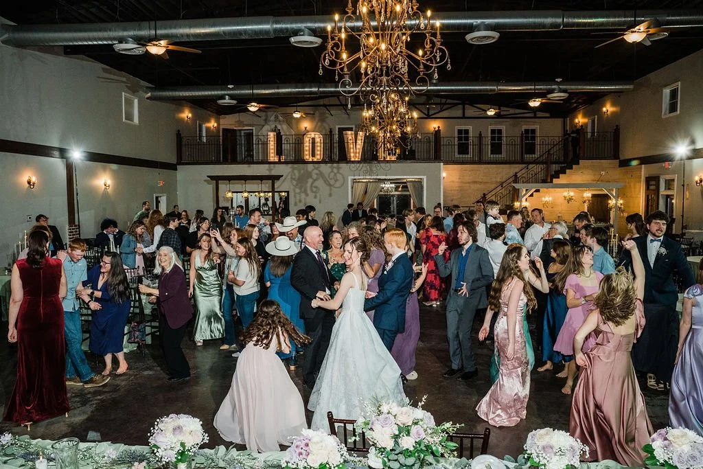 🥂 Where Celebrations Come to Life

From the first dance to the last song of the night, wedding receptions are filled with laughter, celebration, and unforgettable memories.

At Hochzeit Hall, our spacious reception hall gives couples the perfect pla