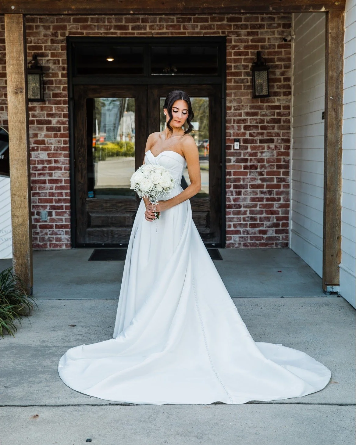 ✨ A Moment Just for You

Before the ceremony begins and the celebration unfolds, there&rsquo;s a quiet moment &mdash; just you, taking it all in.

Bridal portraits capture that feeling. The anticipation, the excitement, and the beauty of the day befo