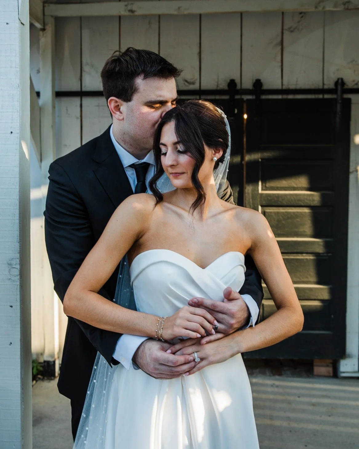 There&rsquo;s a moment during every wedding day where everything just slows down 🤍

Maybe it&rsquo;s right before you walk down the aisle&hellip;
or a quiet second during the reception when you look around and realize this is it.

All your people, i