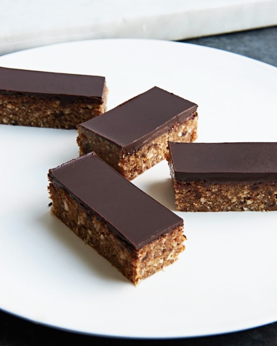 Multi Millionaire Cashew Bars - nutty, indulgent, and healthy, too!

Not only are they incredibly delicious, but they are also packed with essential nutrients to give your body a boost. 

Made with cashew nuts, coconut, and dates, they are excellent 