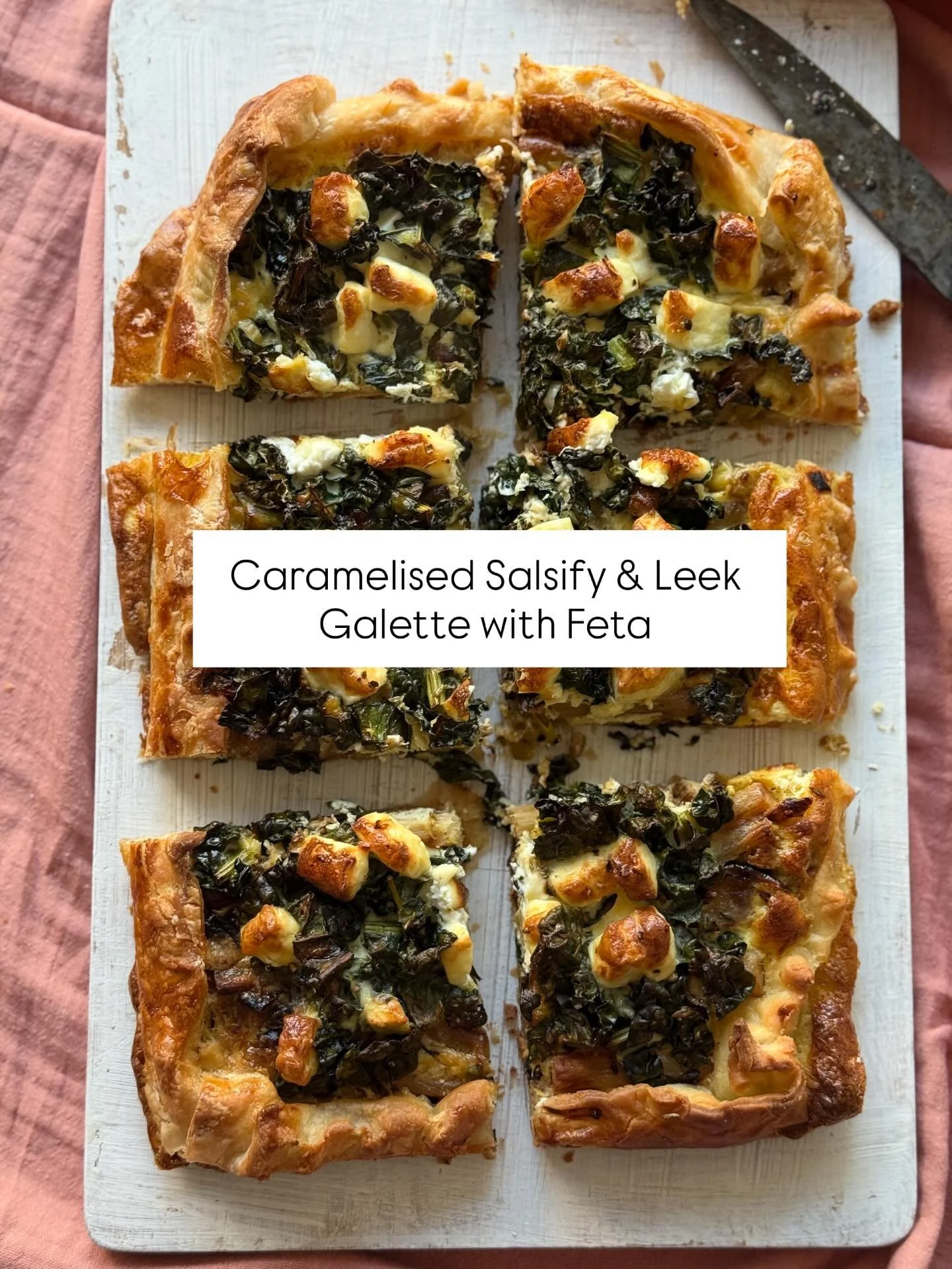 ⬇️Caramelised Salsify, Leek &amp; Feta Galette ✨

Golden, flaky, and filled with slow-cooked seasonal goodness 🤍 

This rustic galette brings together sweet caramelised leeks, earthy cavolo nero, salty feta and protein-rich eggs for the ultimate nou