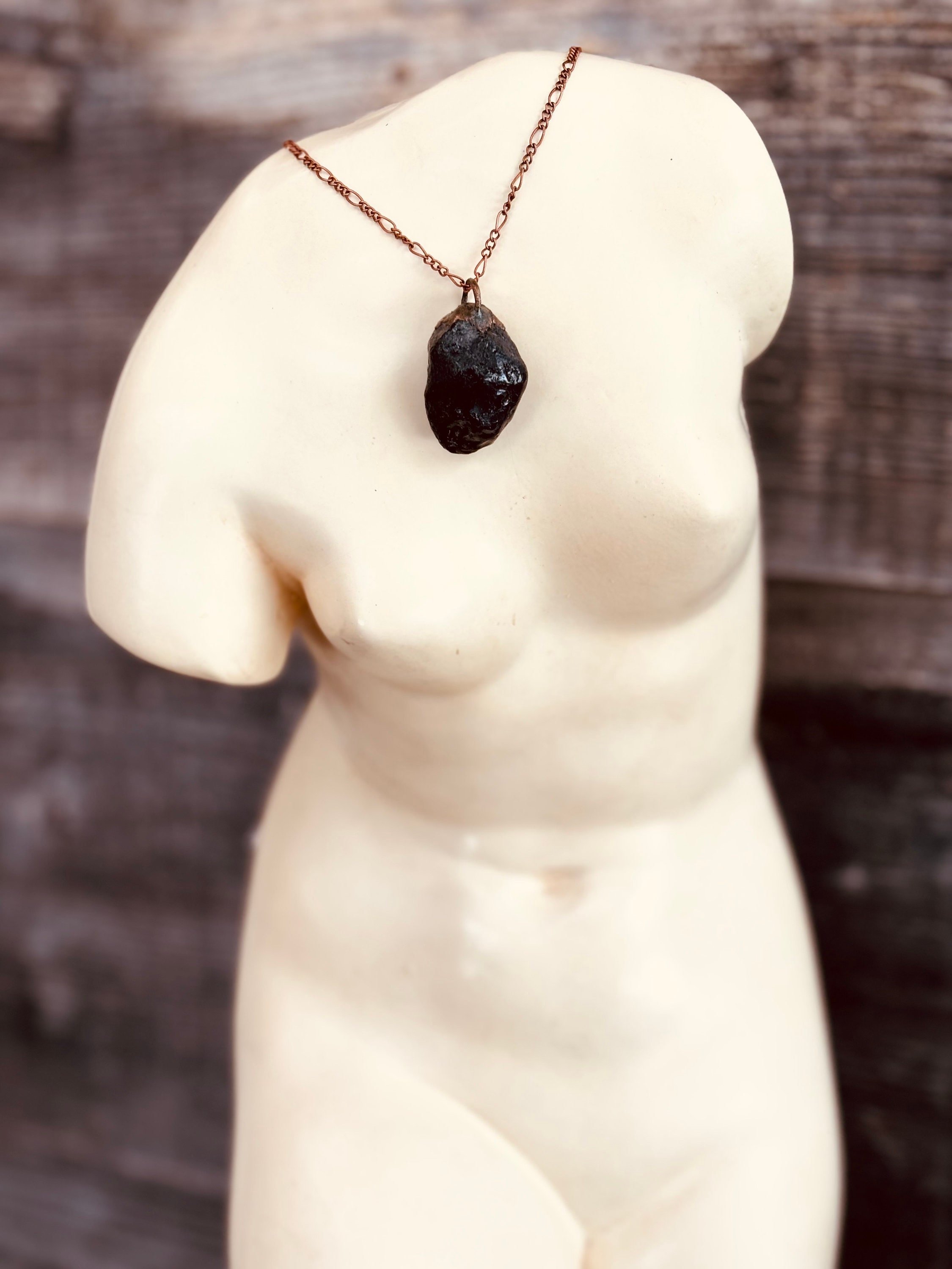 https://i.etsystatic.com/35682329/r/il/6d2def/5872946592/il_fullxfull.5872946592_k4pv.jpg
