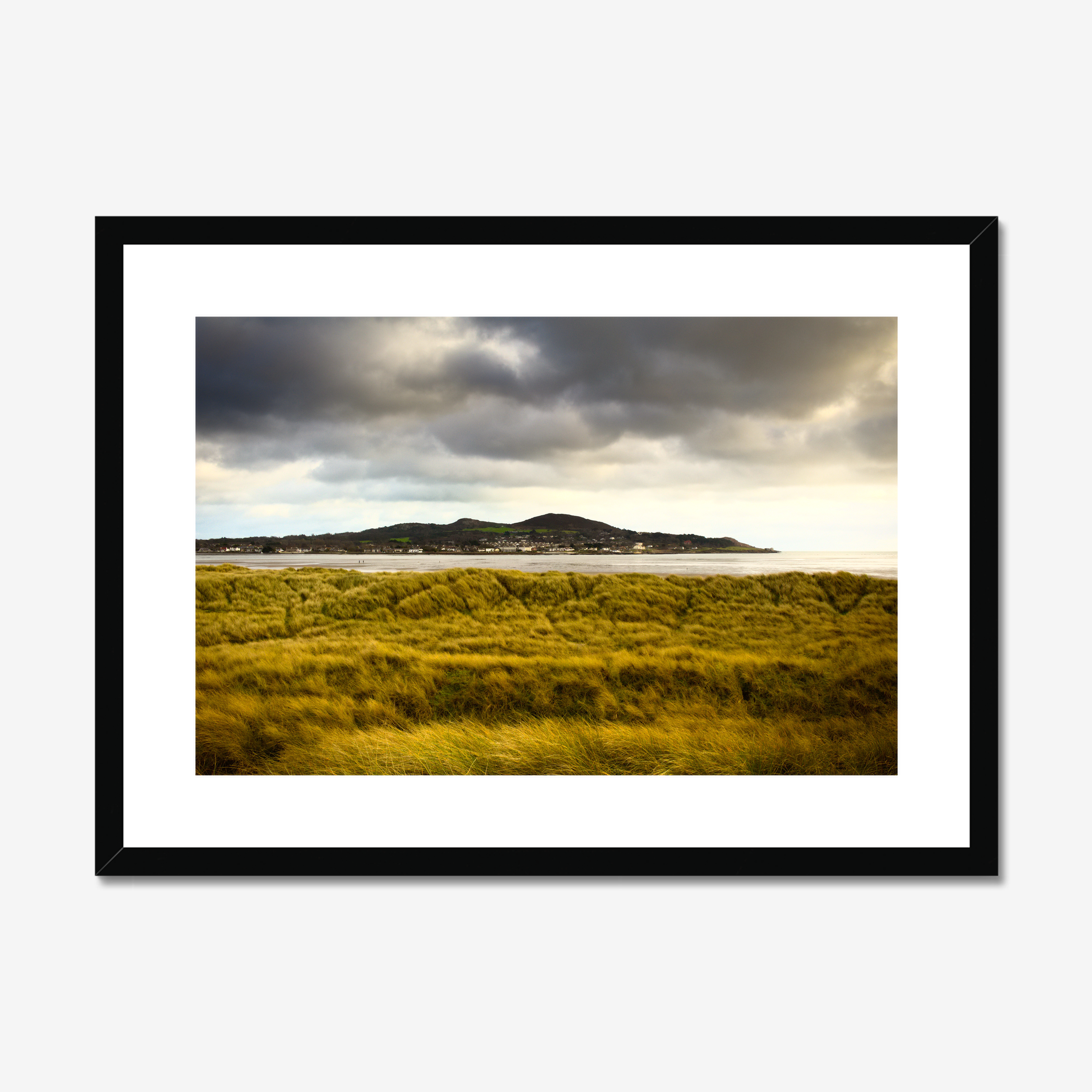 prodigi-global-cfpm-a2-landscape-black-frame-snow-white-mount(1).png