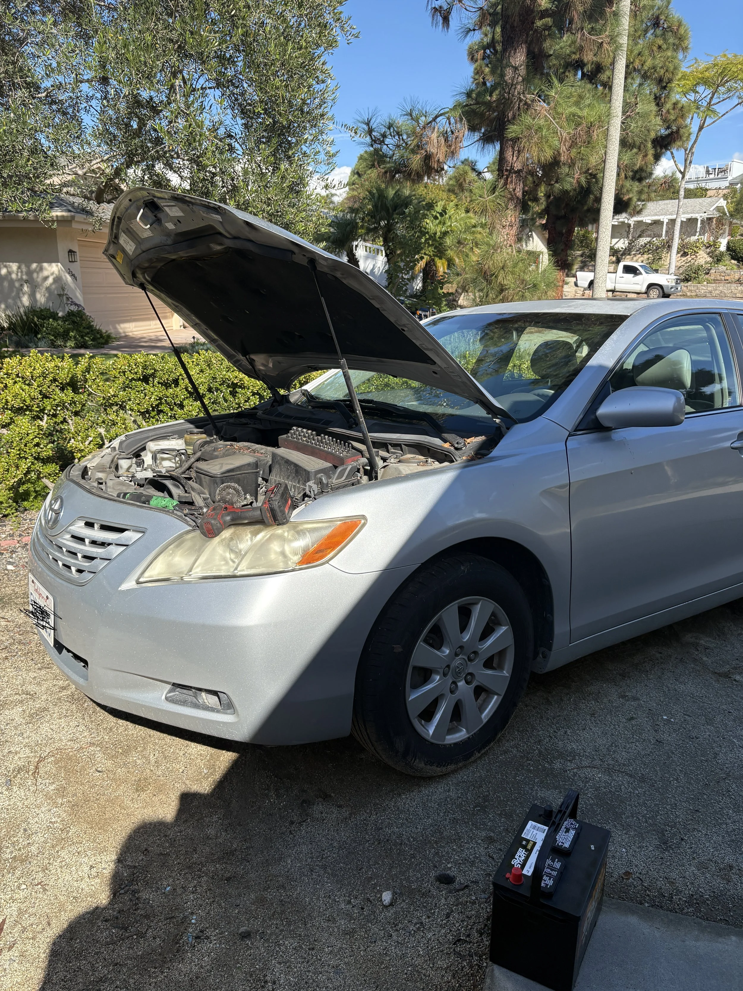 Toyota Camry – Battery Inspection &amp; No-Start Diagnosis