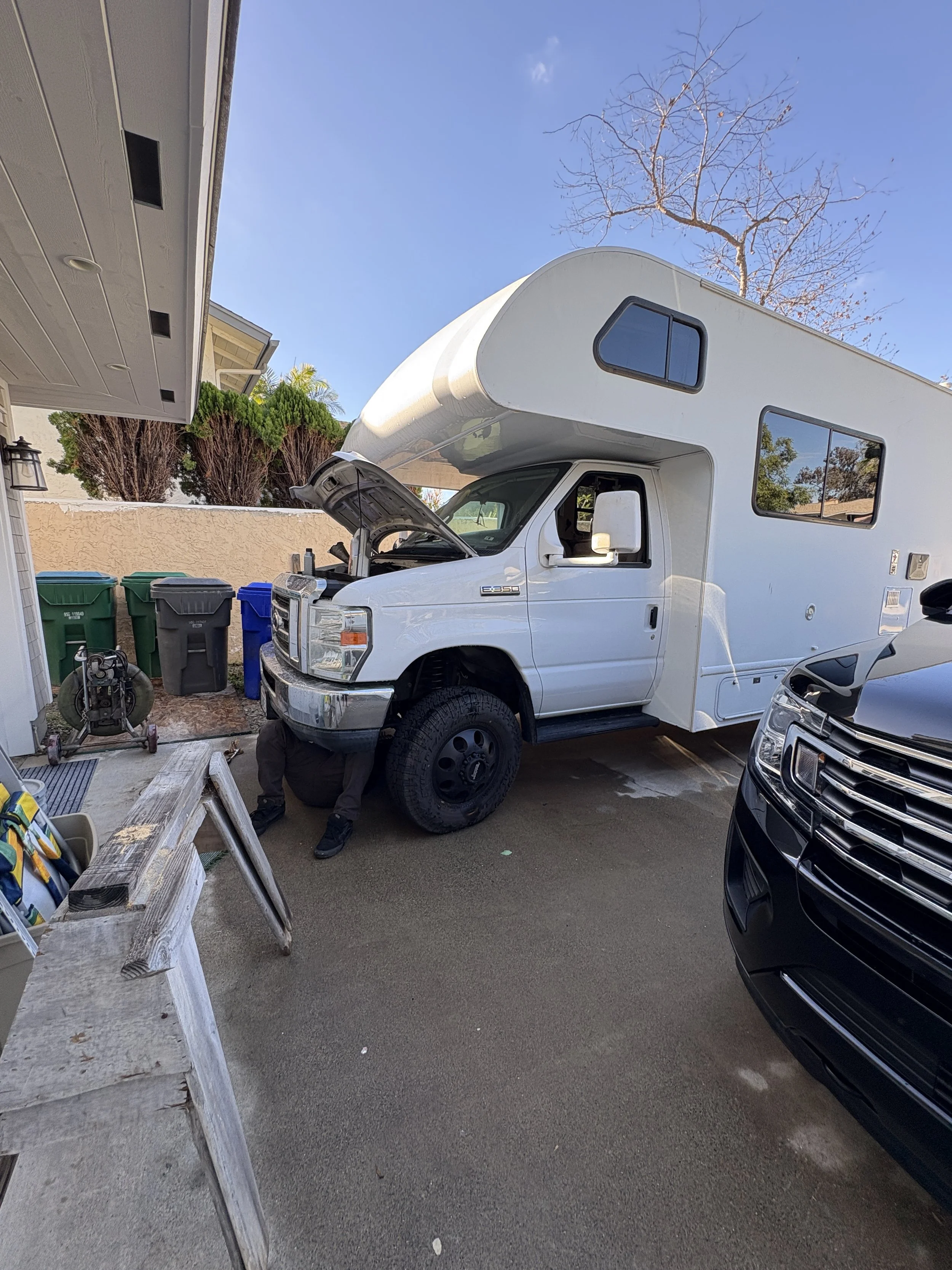 2014 Ford E350 Super Duty RV Oil Change Service
