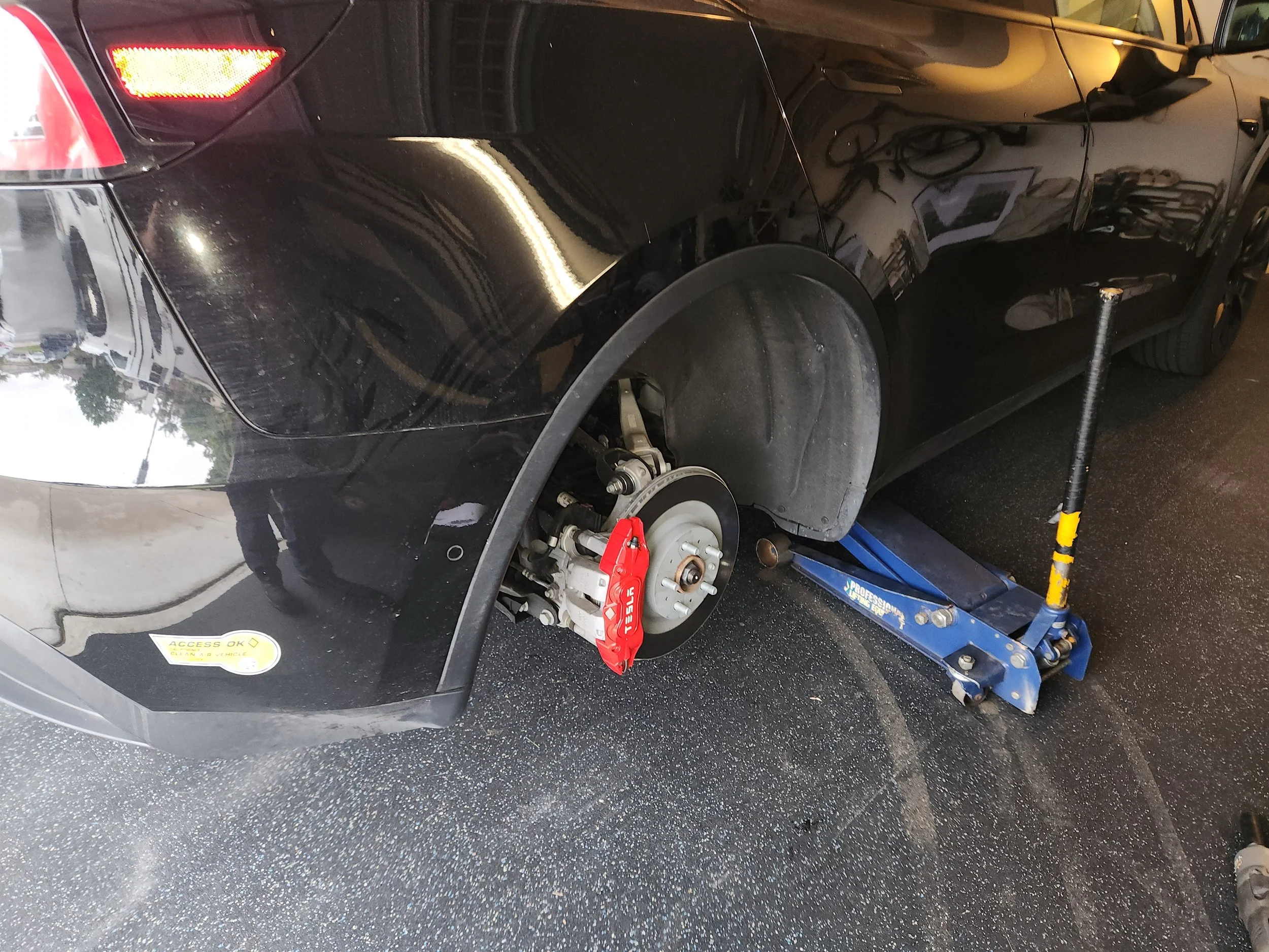Telsa caliper service