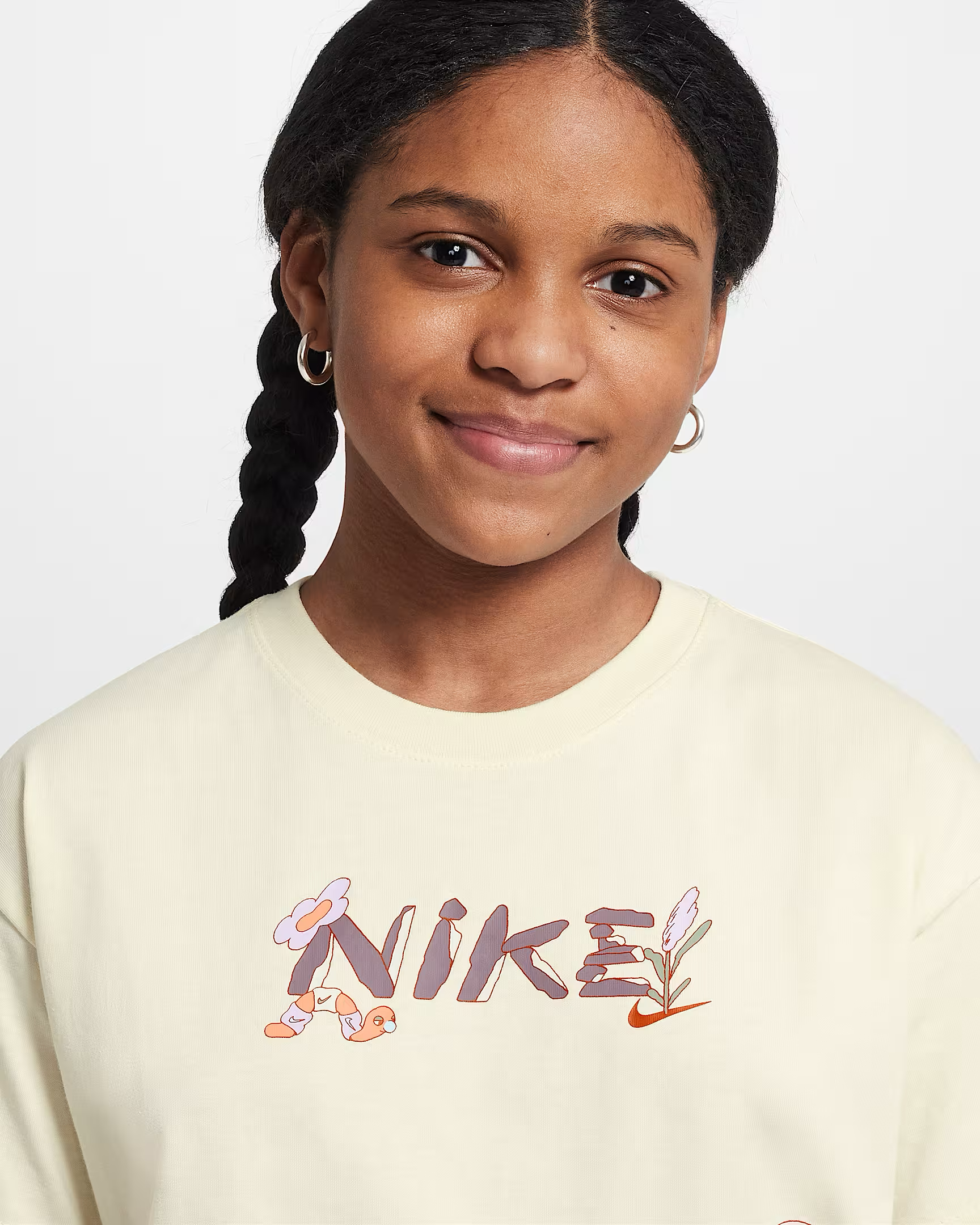 GIRLS_TEE_BEIGE3.png
