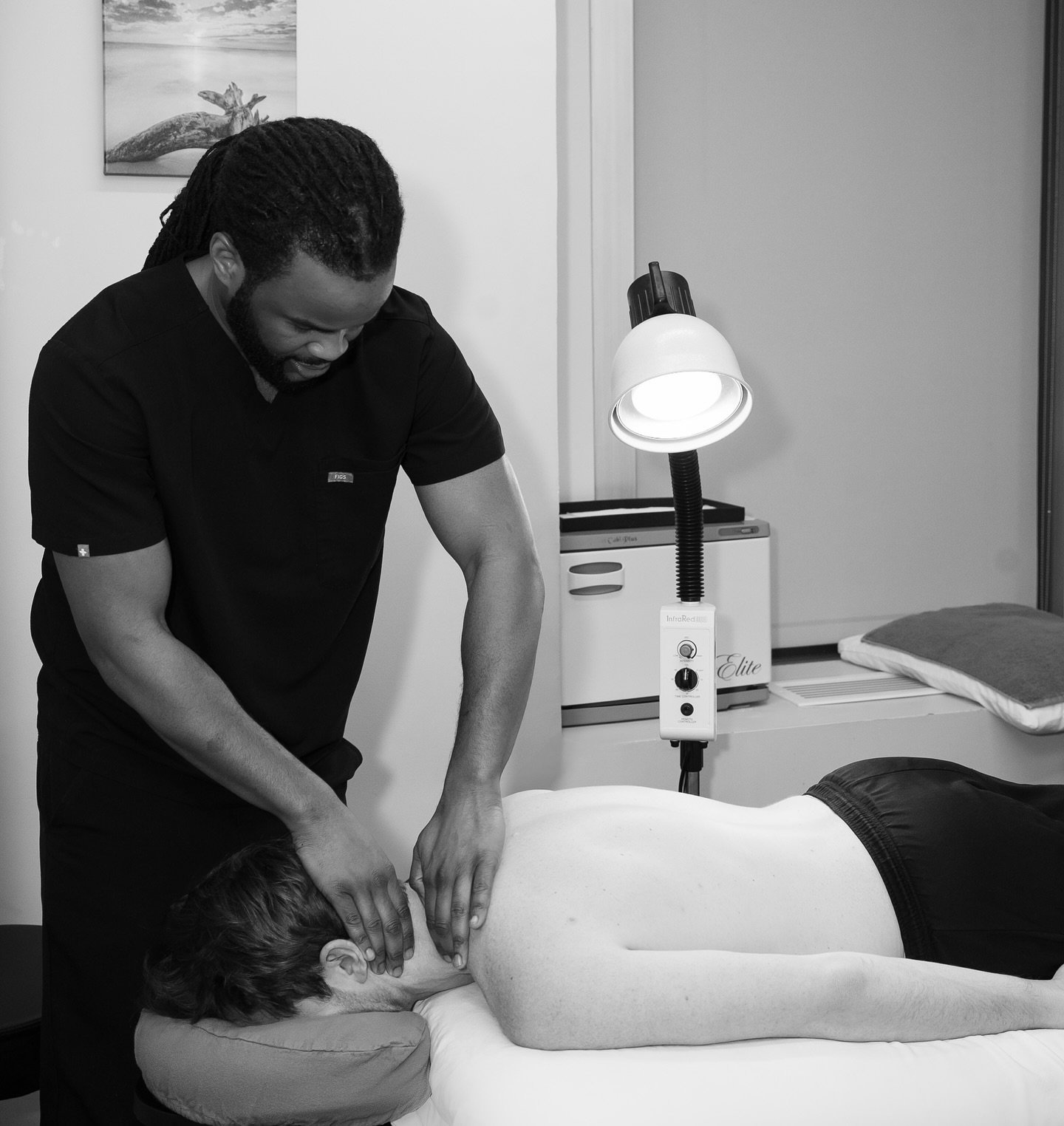✨ Why Massage Therapy Isn&rsquo;t Just a Luxury ✨
It&rsquo;s not just about relaxation - though that&rsquo;s a pretty amazing bonus. A great massage works deeply, supporting your body in real, tangible ways:

💆&zwj;♀️ Relieves muscle tension and chr