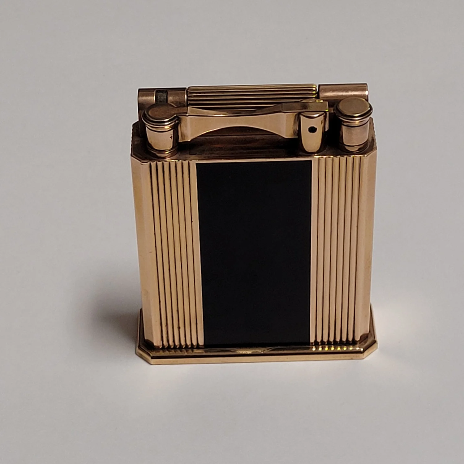 S.T. Dupont 1940s Jeroboam Chinese Lacquer Petrol Table Lighter 