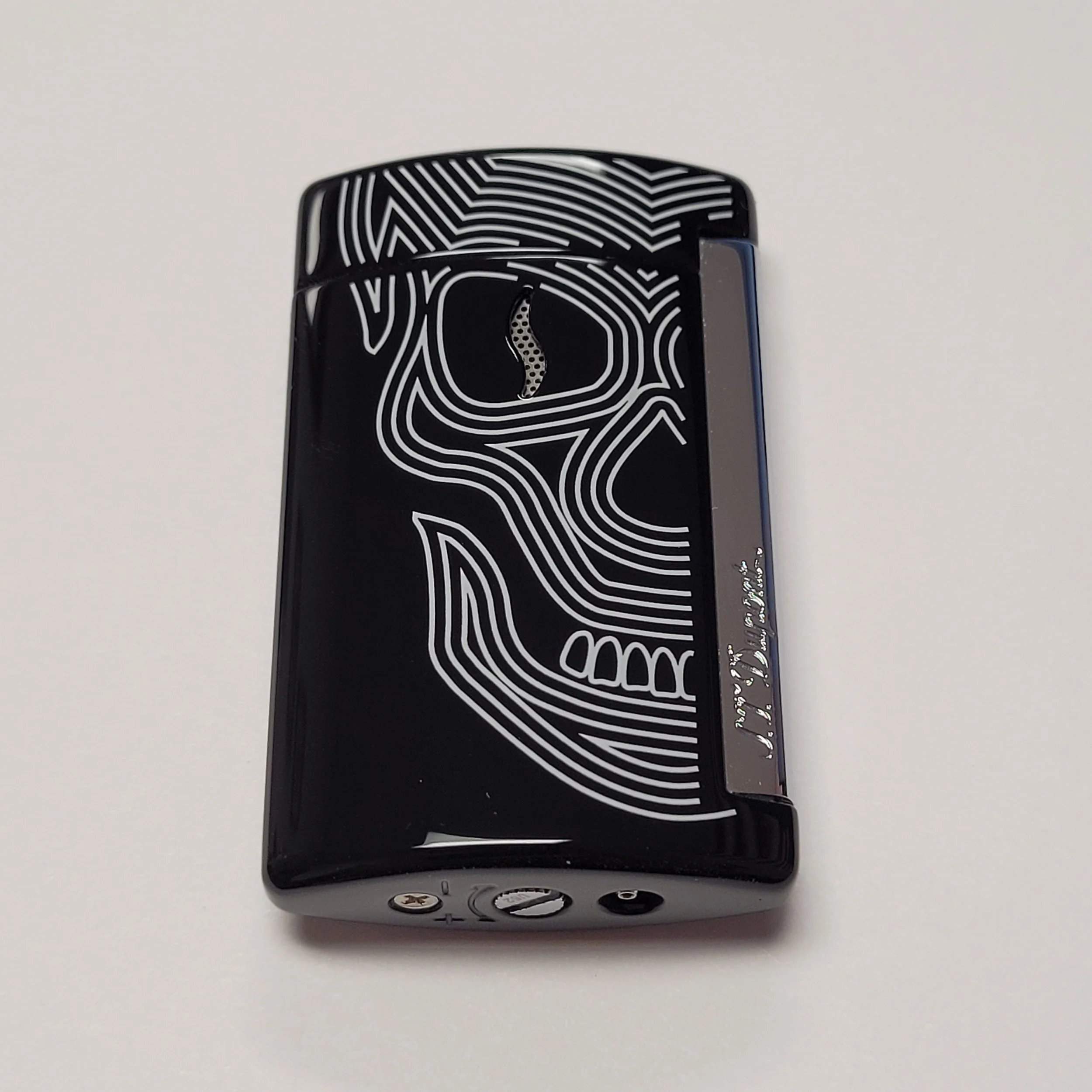 S.T. Dupont Minijet Skull Lighter 100511