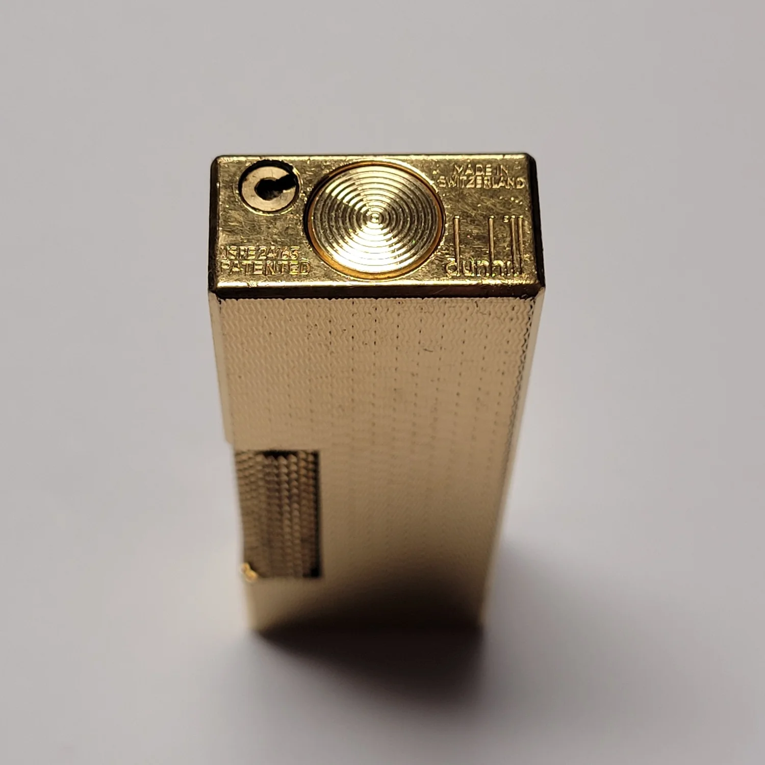 Alfred Dunhill Rollagas Gold Plated Basketweave Lighter — Elegant 