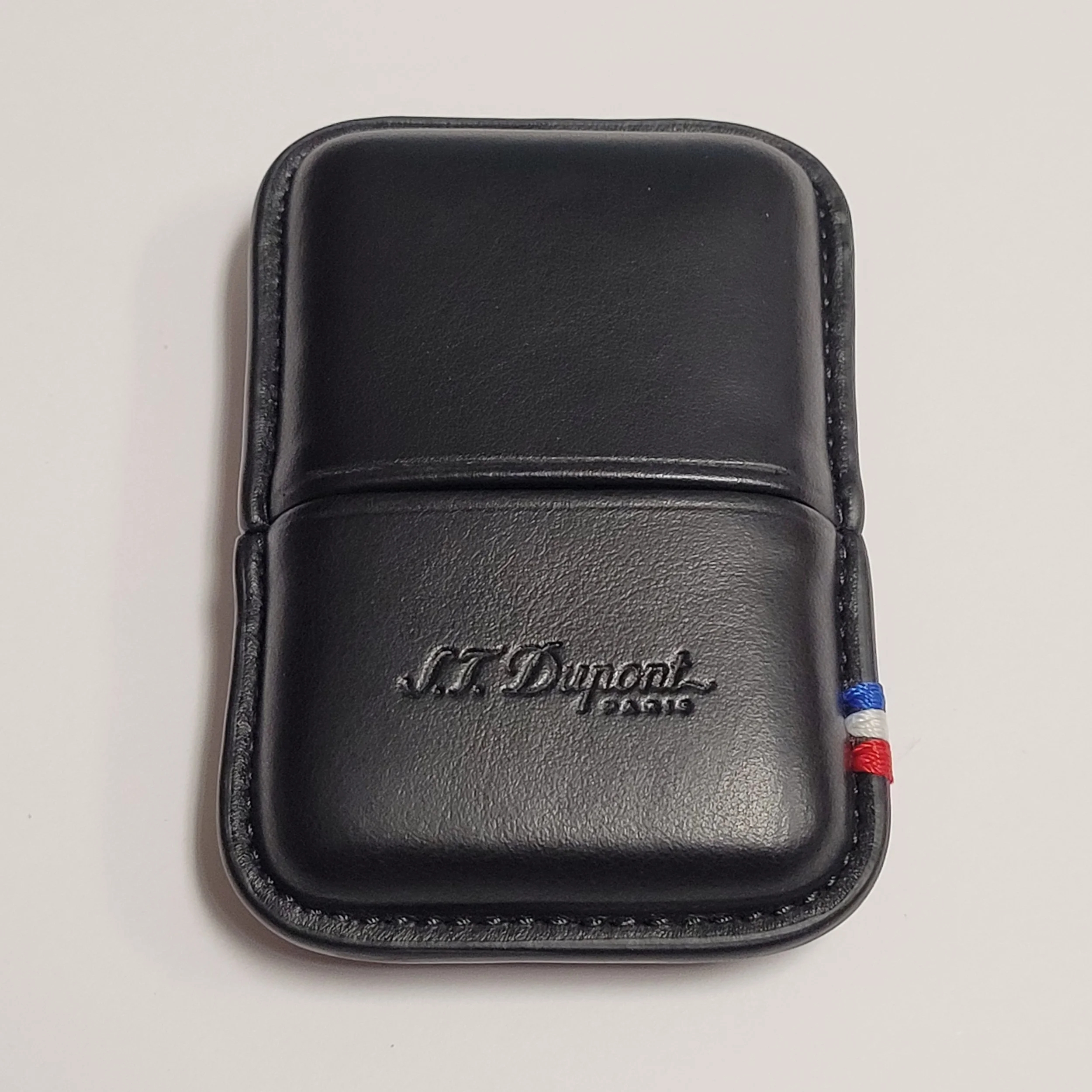 S.T. Dupont Ligne 2 Black Leather Lighter Case 183070