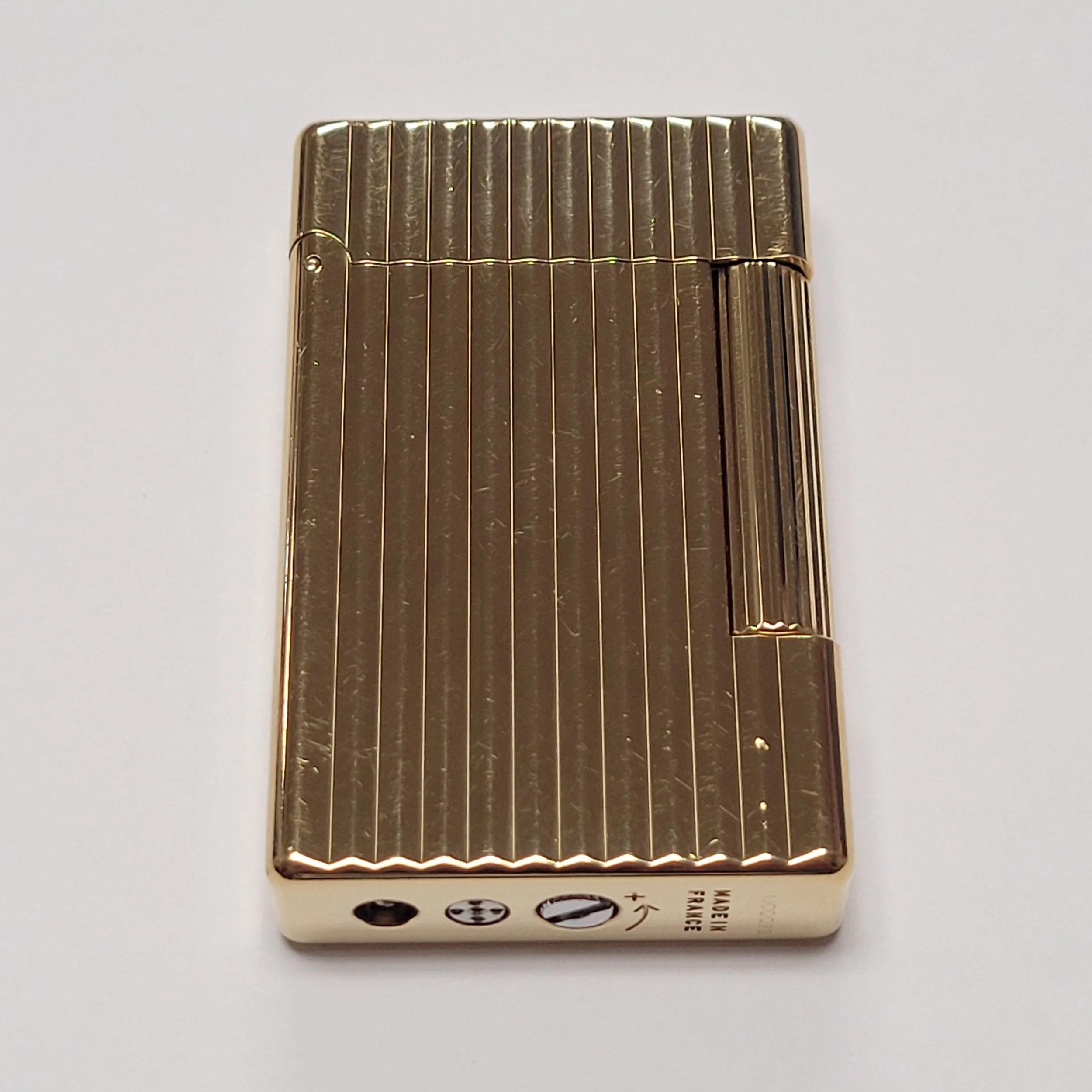 S.T. Dupont Initial Gold Columns Lighter