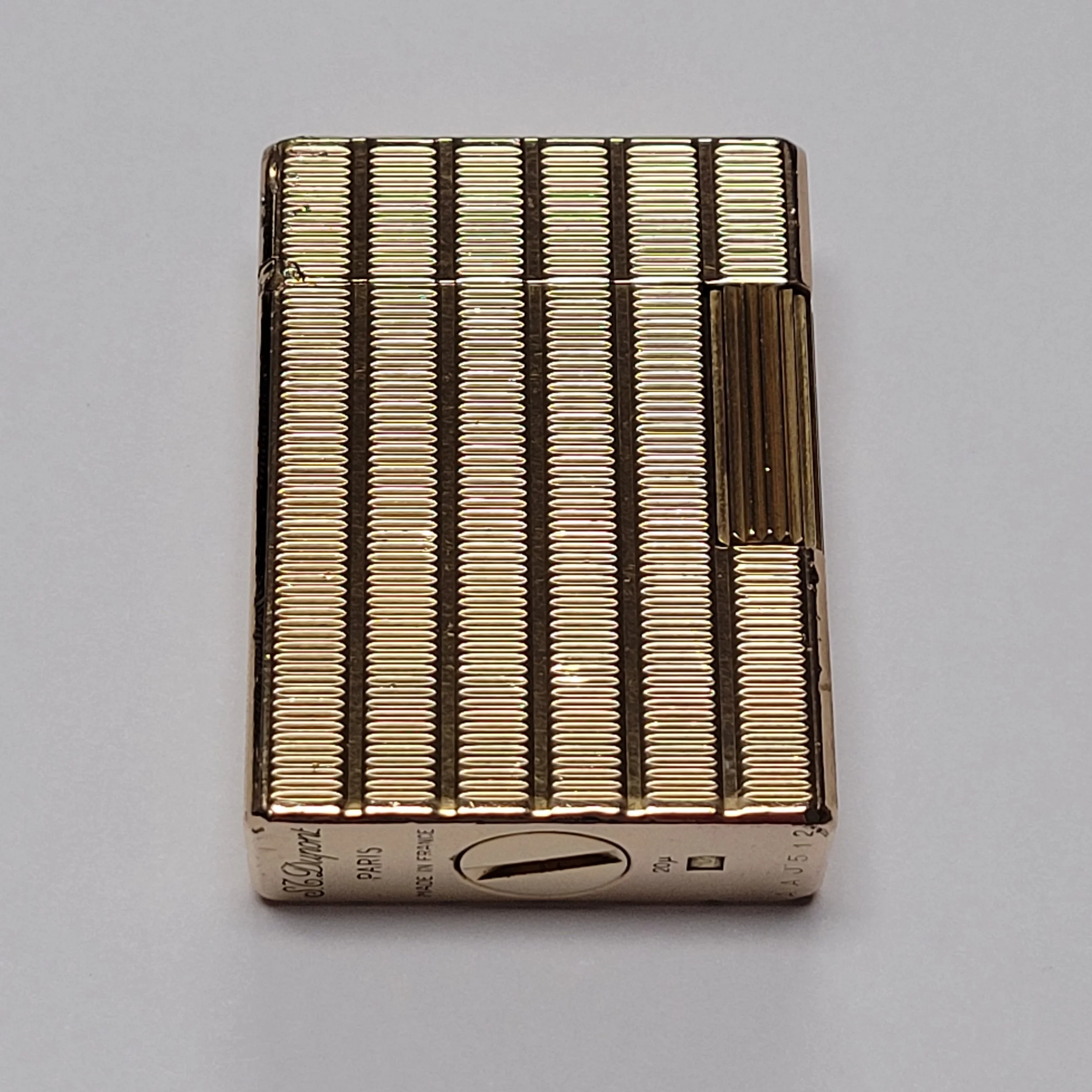 S.T. Dupont Ligne 1 Gold Plated Ribbed Columns Lighter