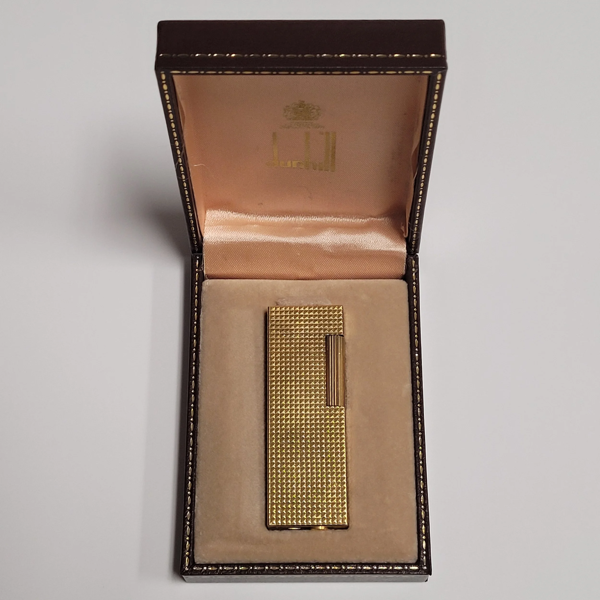 Alfred Dunhill Slimline Gold Plated Hobnail Lighter