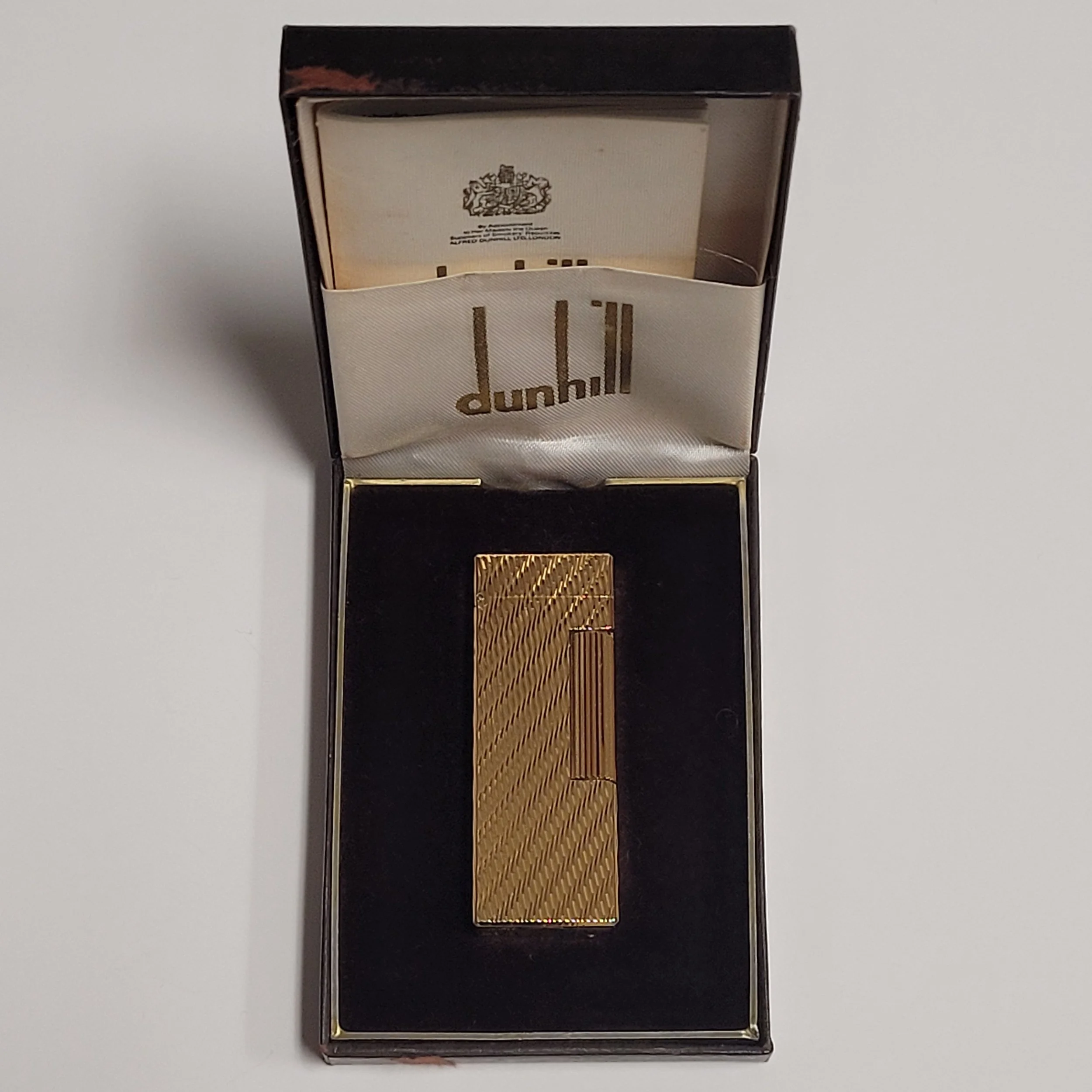 Alfred Dunhill Rollagas Gold Plated & Wavy Lighter