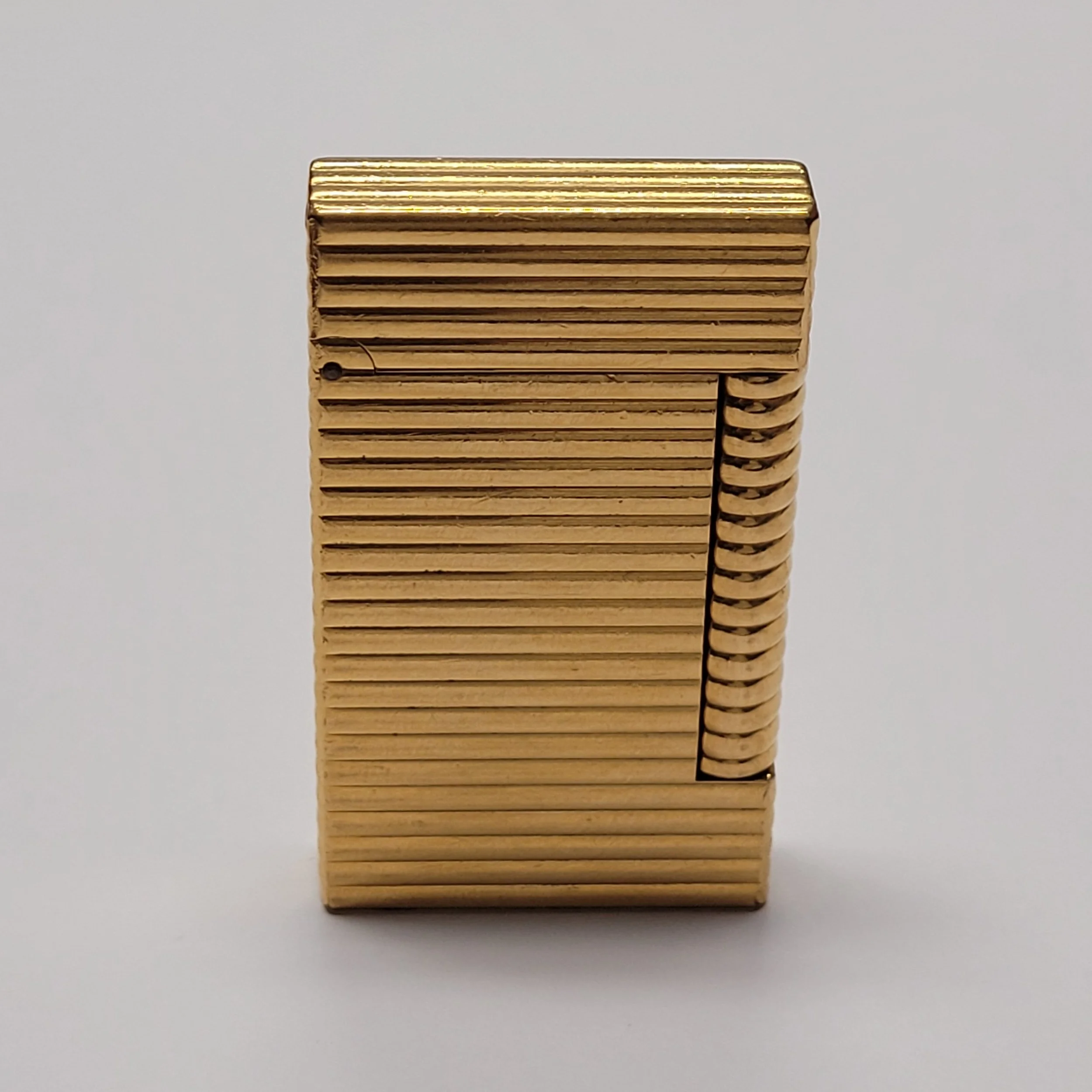 S.T. Dupont Ligne D Gold Plated & Lines Lighter