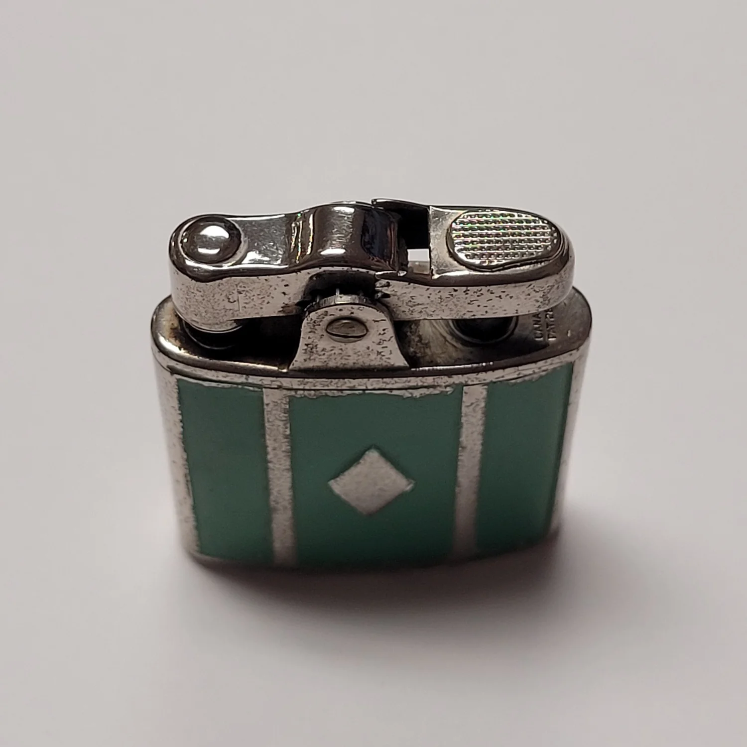 vintage cigarette lighters for sale 1930s Ronson De-Light Princess Green Enamel Lighter — Elegant Lighters ::  Selling & repairing high-end and vintage lighters since 1957! – S.T.  Dupont,