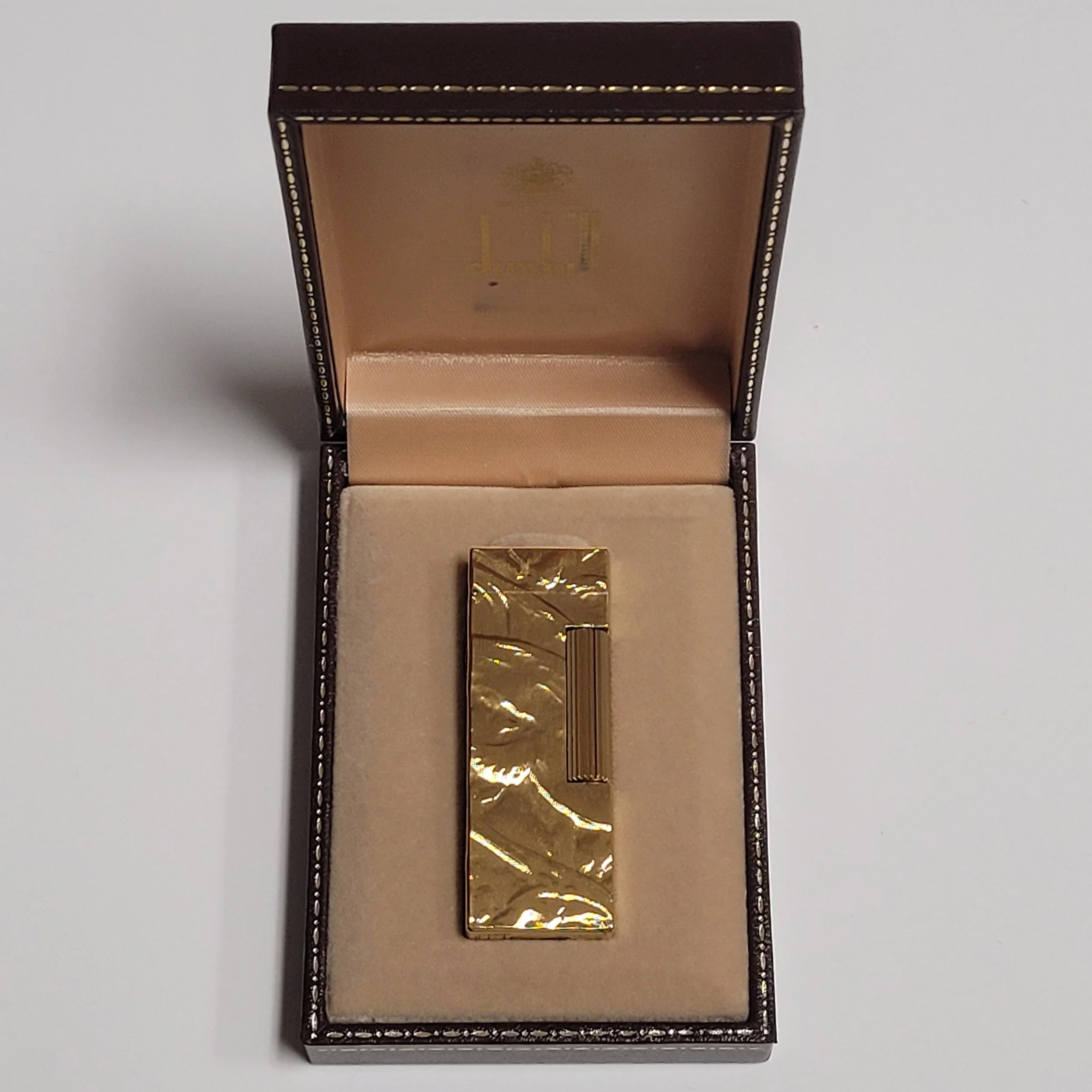 Alfred Dunhill Rollagas Gold Plated & Coral Lighter