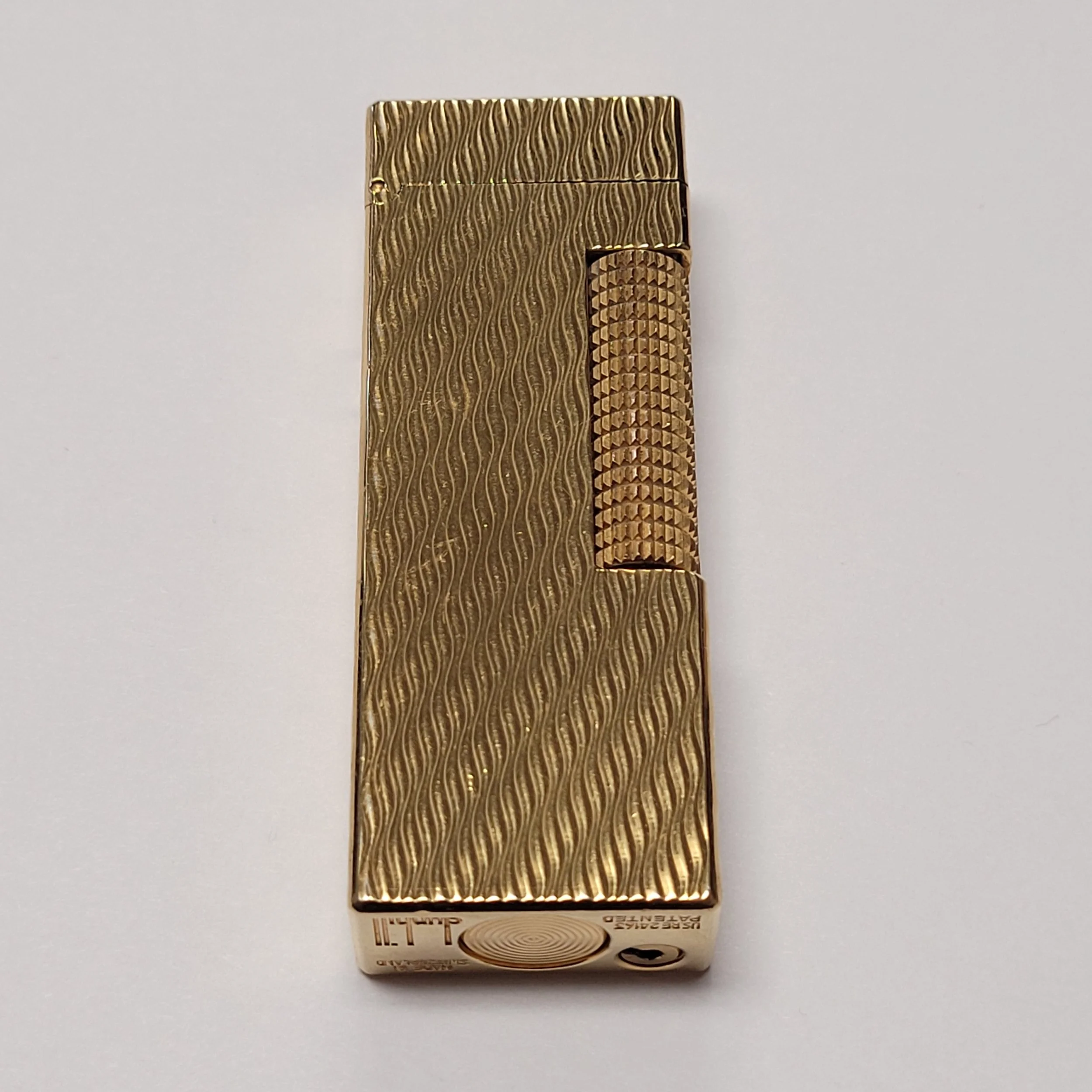 Alfred Dunhill Rollagas Gold Plated & Wavy Lines Lighter
