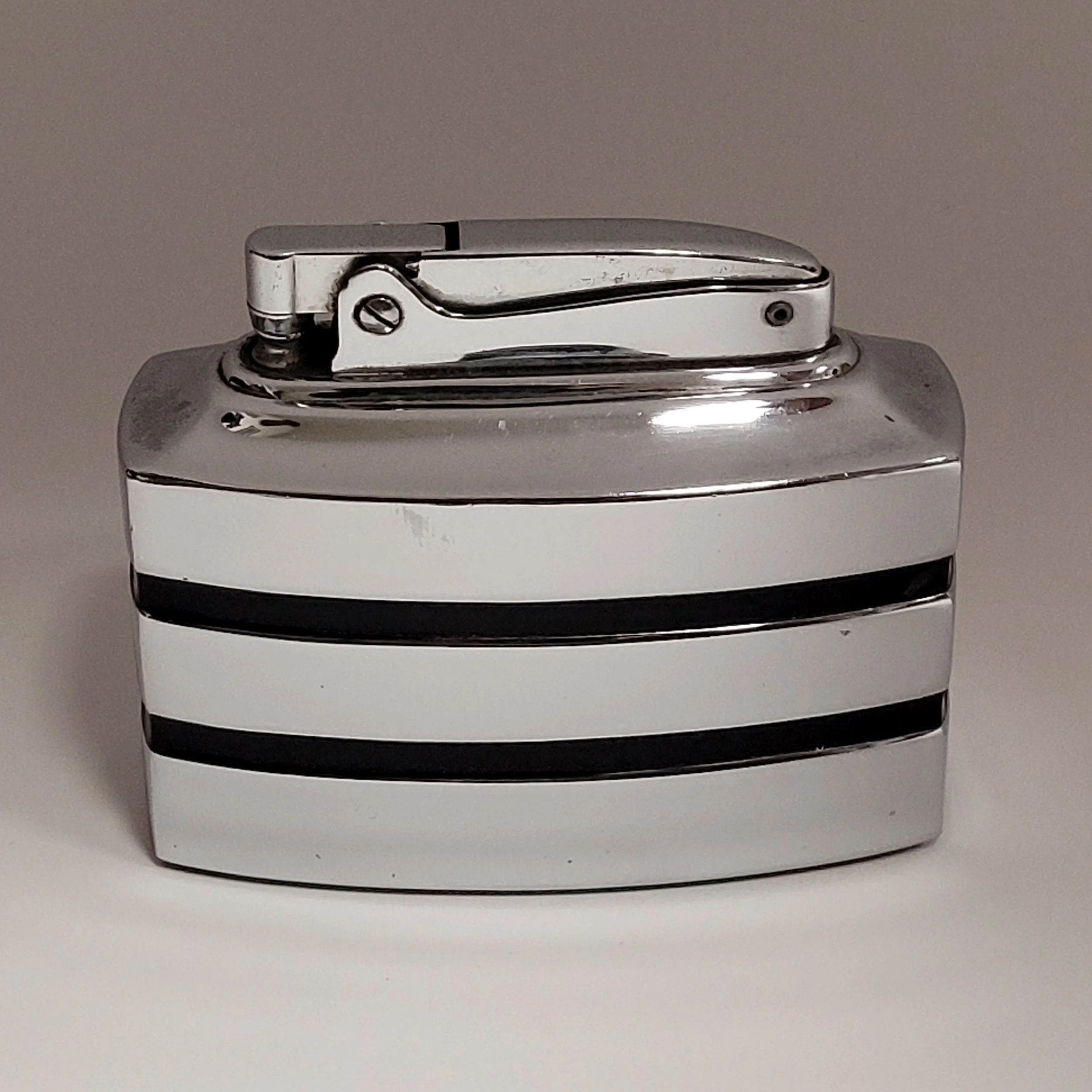 1950s Ronson Spartan Art Deco Table Lighter