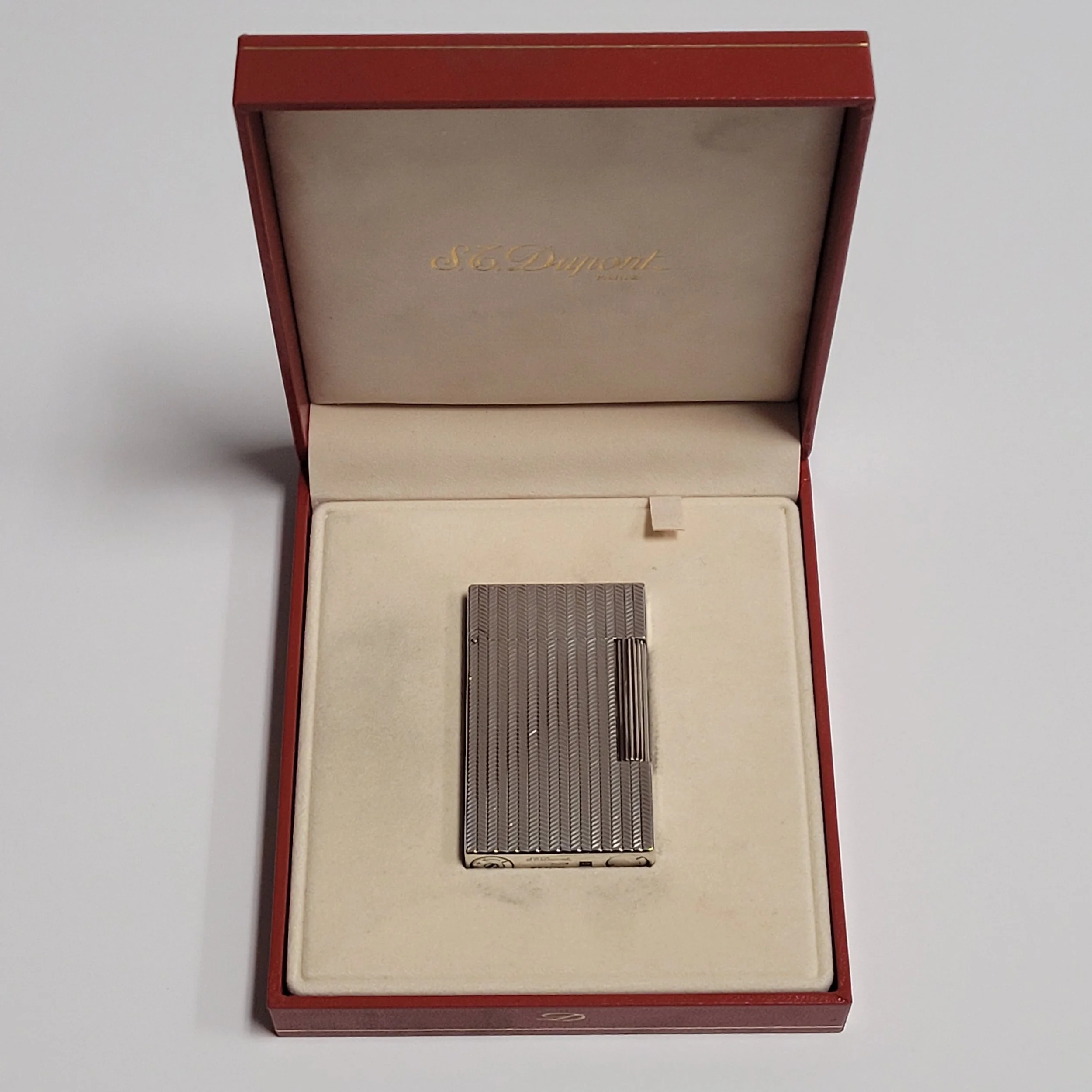 S.T. Dupont Ligne 2 Silver Plated Chevron Lighter