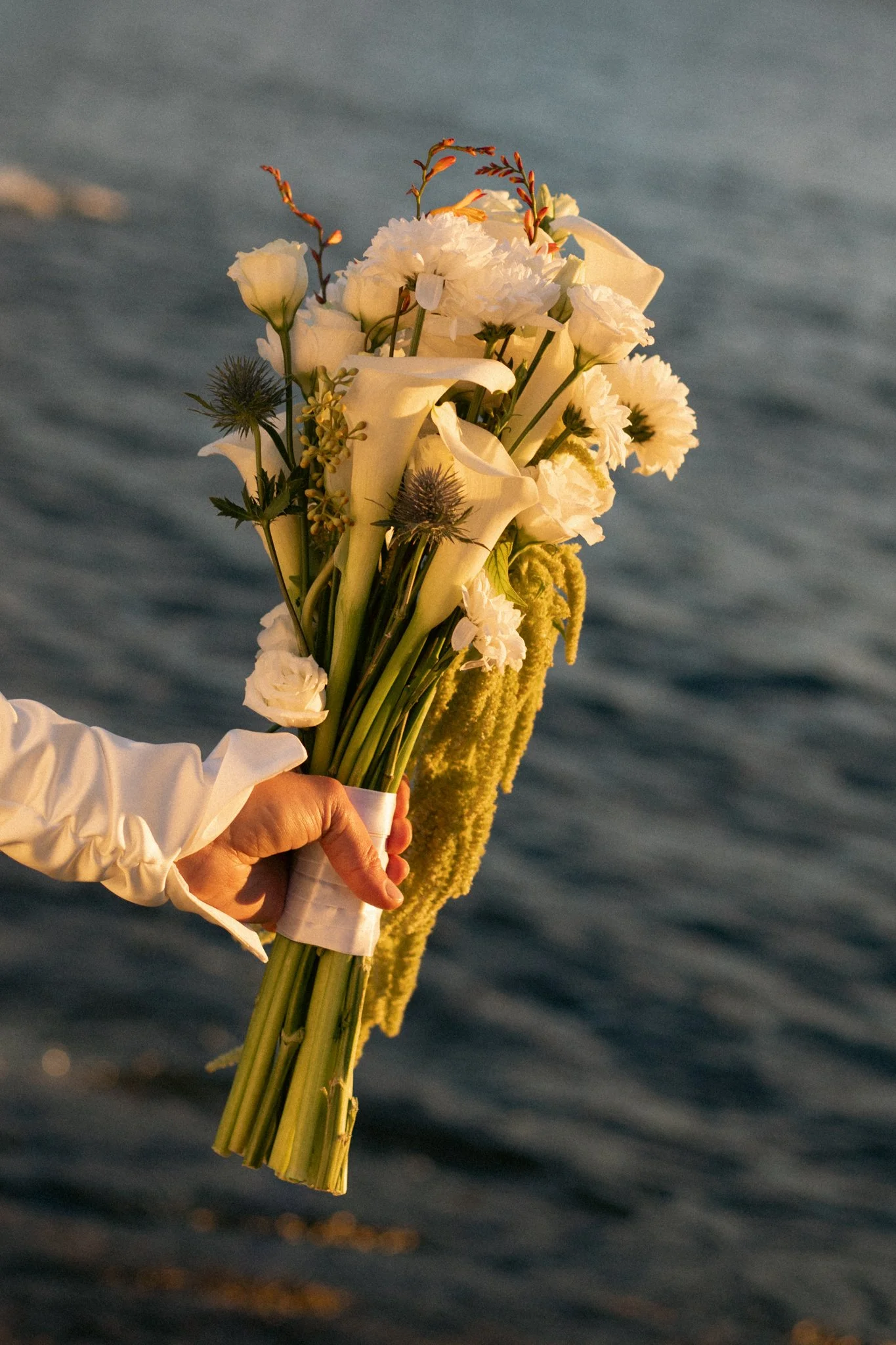 häät, Porvoo, kesähäät, syksyhäät, hääkuvaaja, hääkuvaus, häävalokuvaus, parikuvaus, potrettikuvaus, dokumentaarinen hääkuvaus, Uusimaa, Helsinki, Turku, Suomi, häävalokuvaaja, naimisiin 2026, hääkuvat, hääkimppu