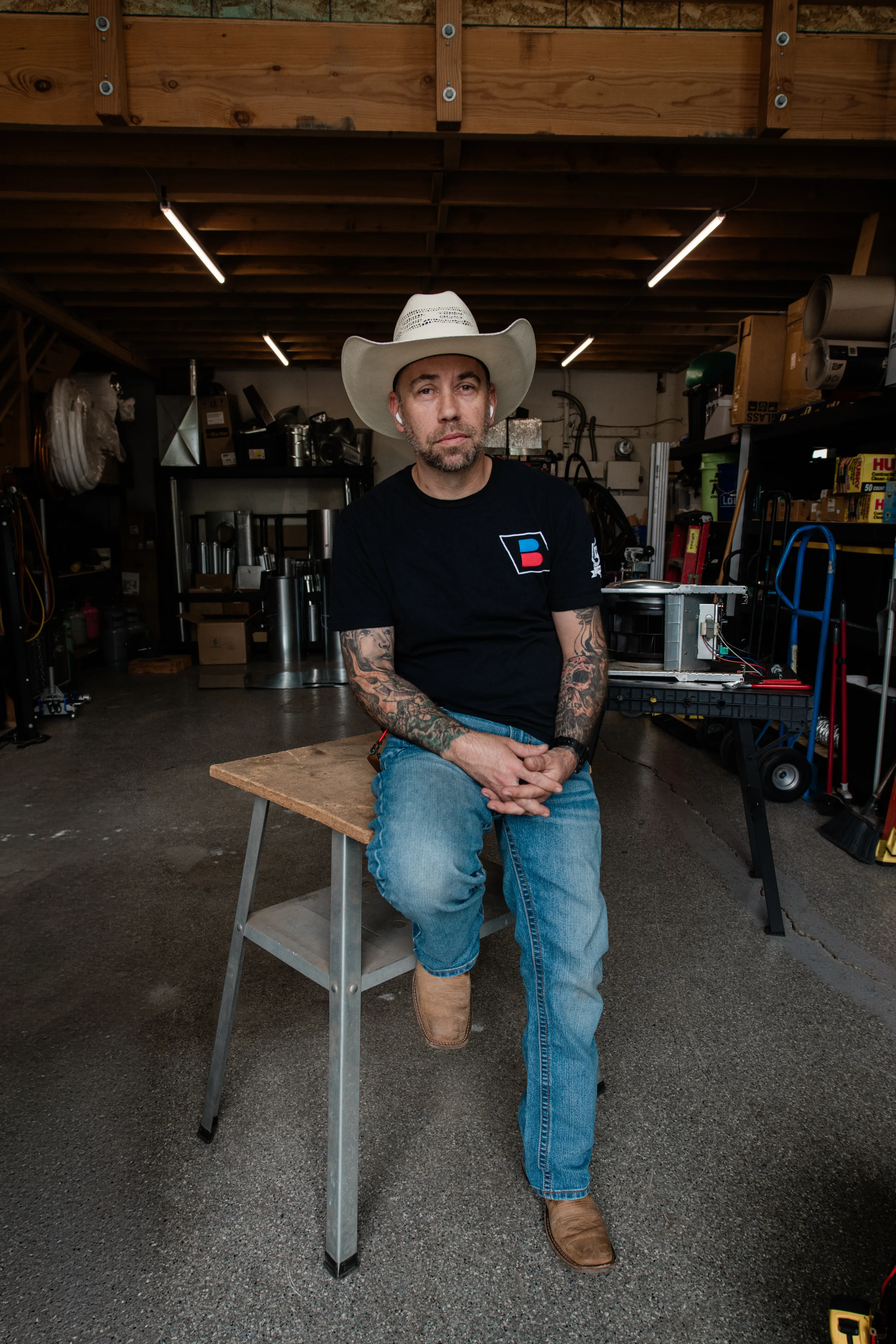 Professional profile of John Bodnar, HVAC Master Technician and Engineering Consultant. Features a 'Repair-First Philosophy' and forensic diagnostics for high-end residential HVAC services in Redwood City, San Carlos, and Palo Alto.