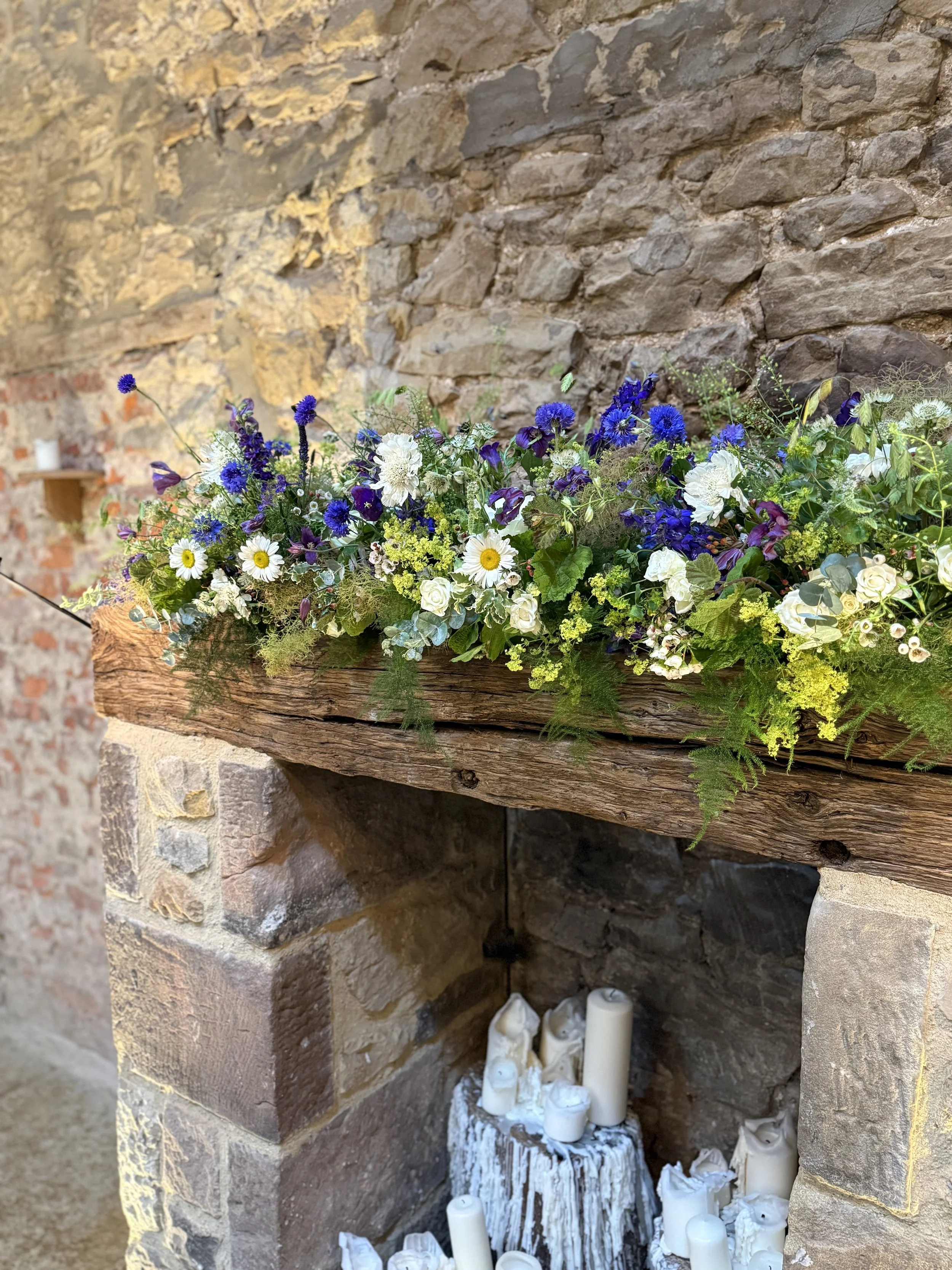 Relaxed, summer meadow for the fireplace - later split into sections across table centres