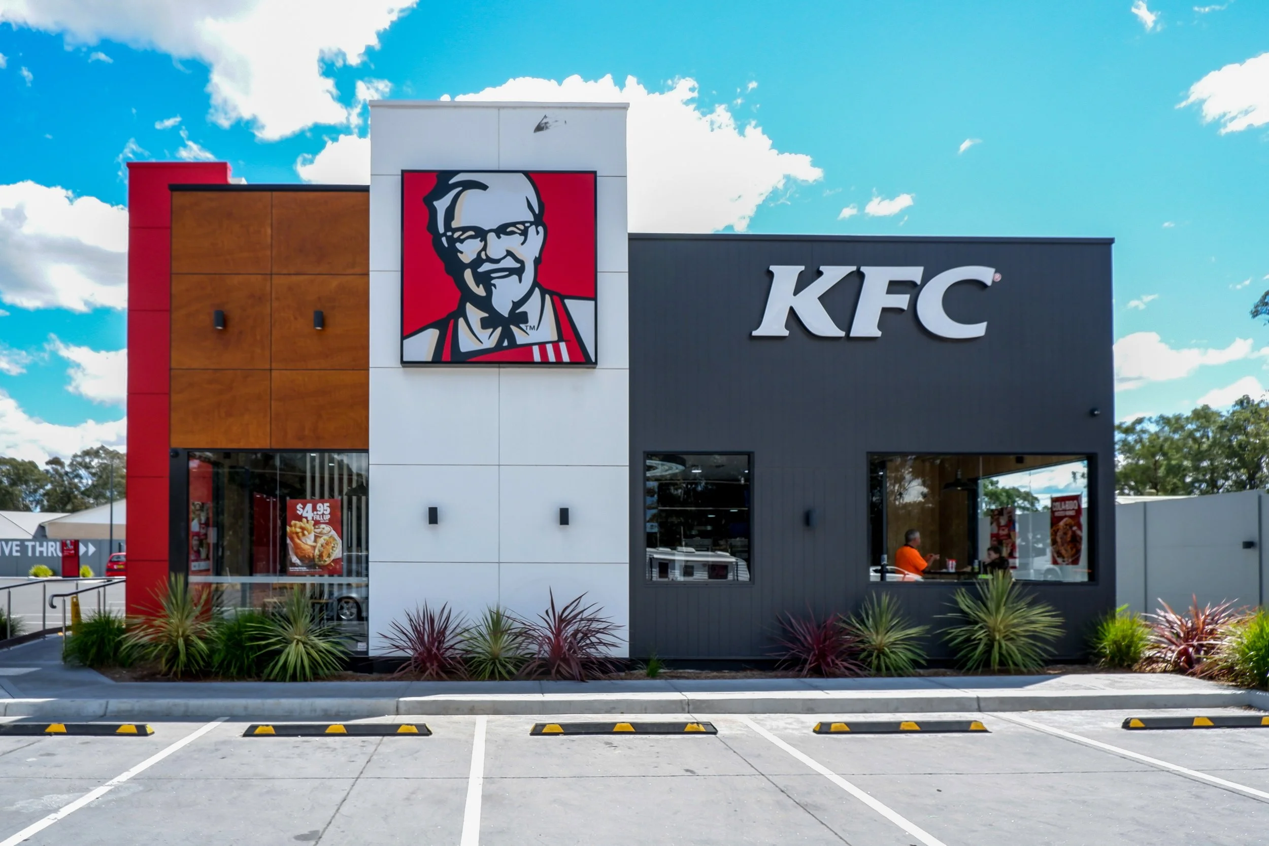 KFC_Exterior Branding Signs